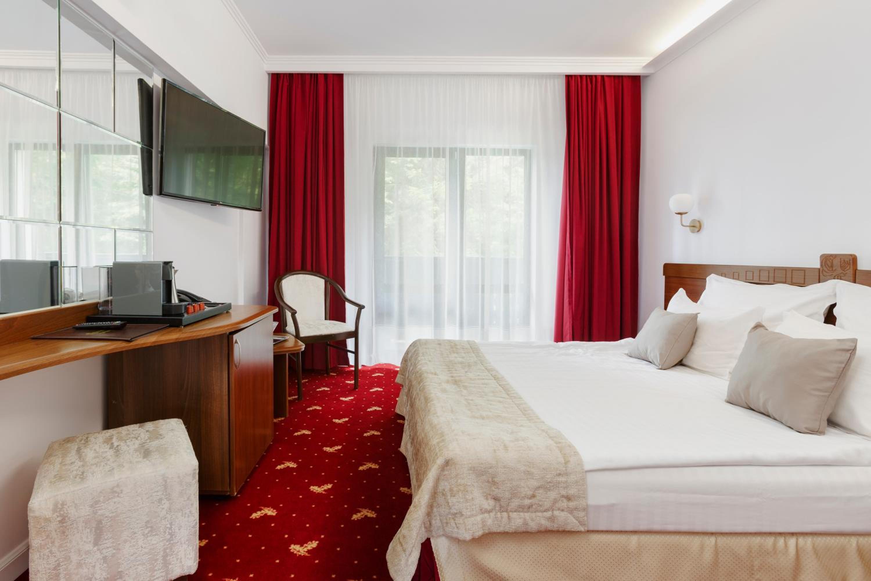 Double Room - Photo 1