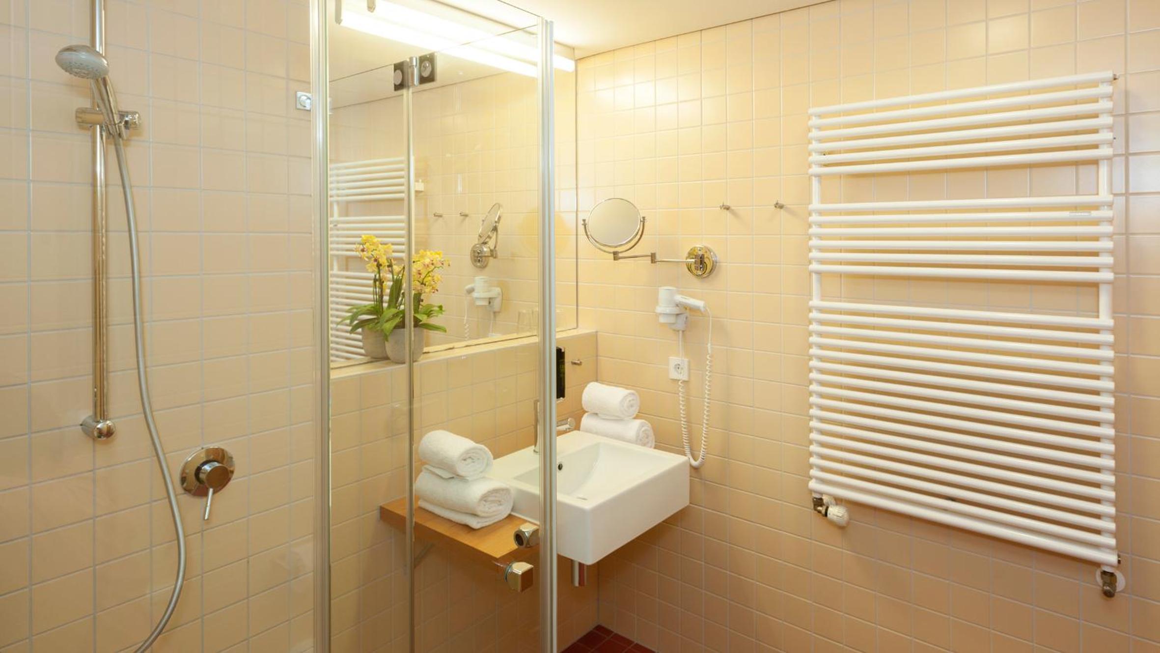 Single Room photo 2
