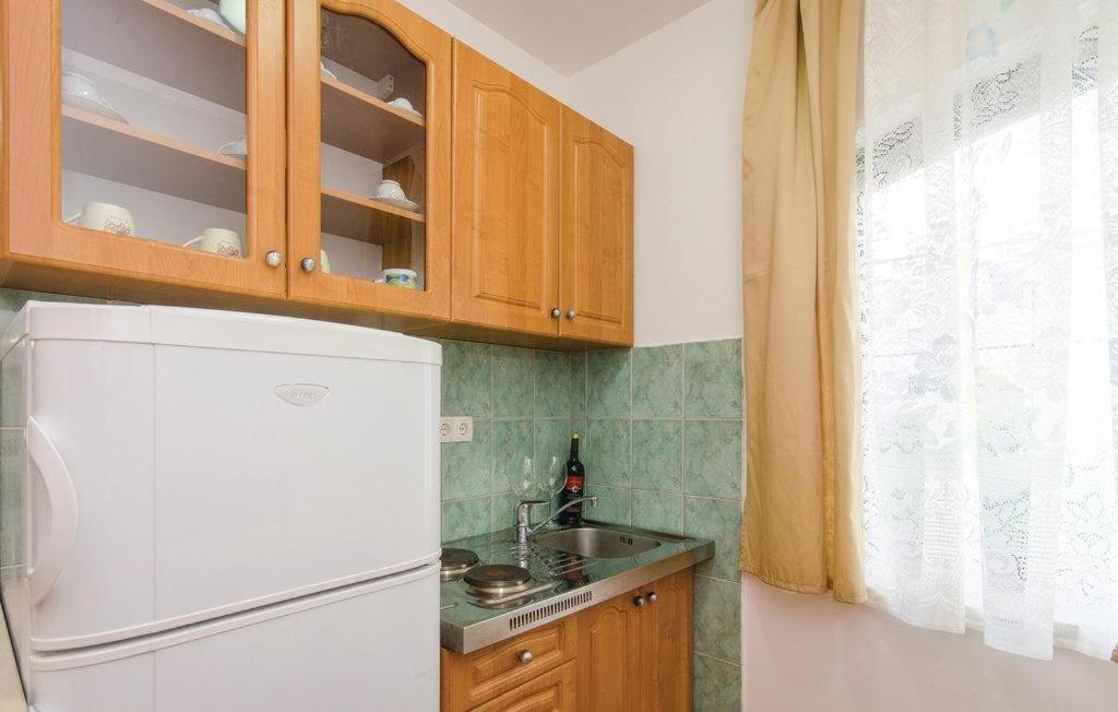 Family One-Bedroom Apartment with Terrace - Photo 10