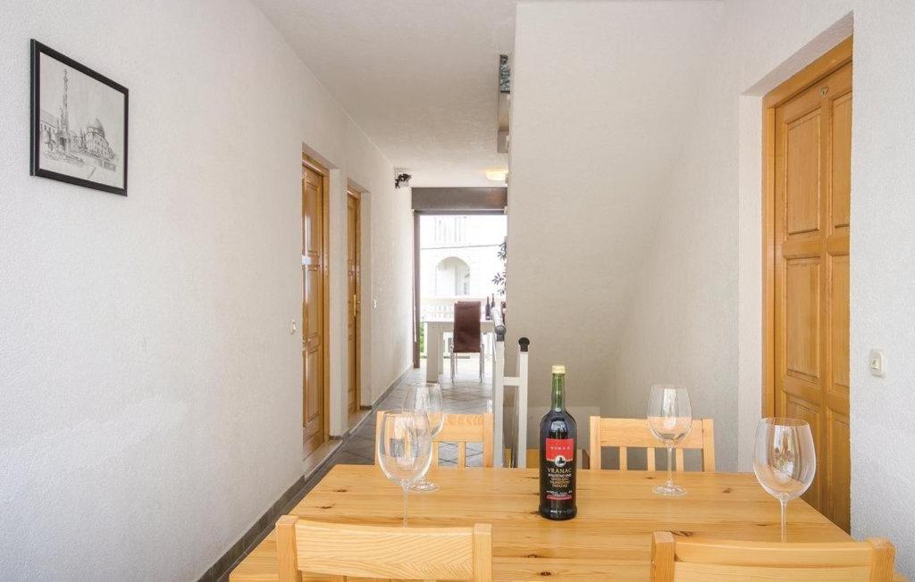 Basic Two-Bedroom Apartment - Photo 4