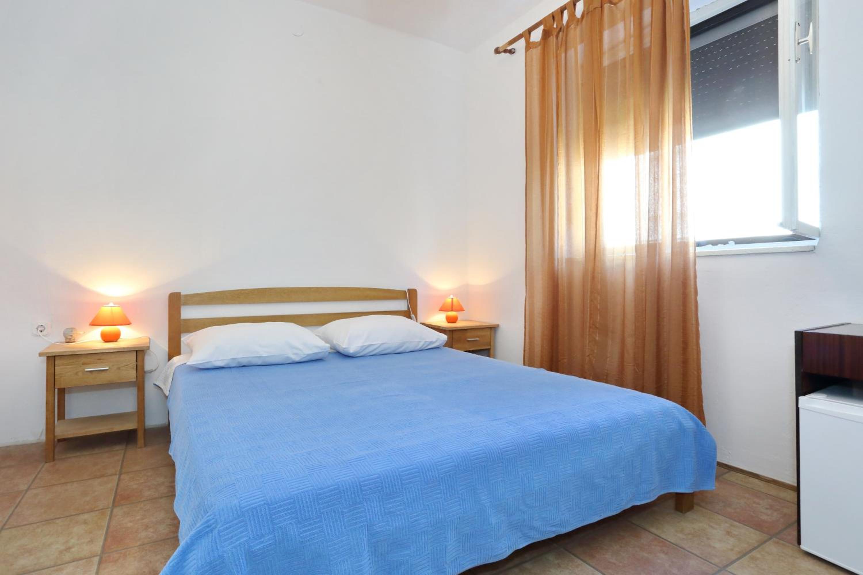 Double Room - Photo 4