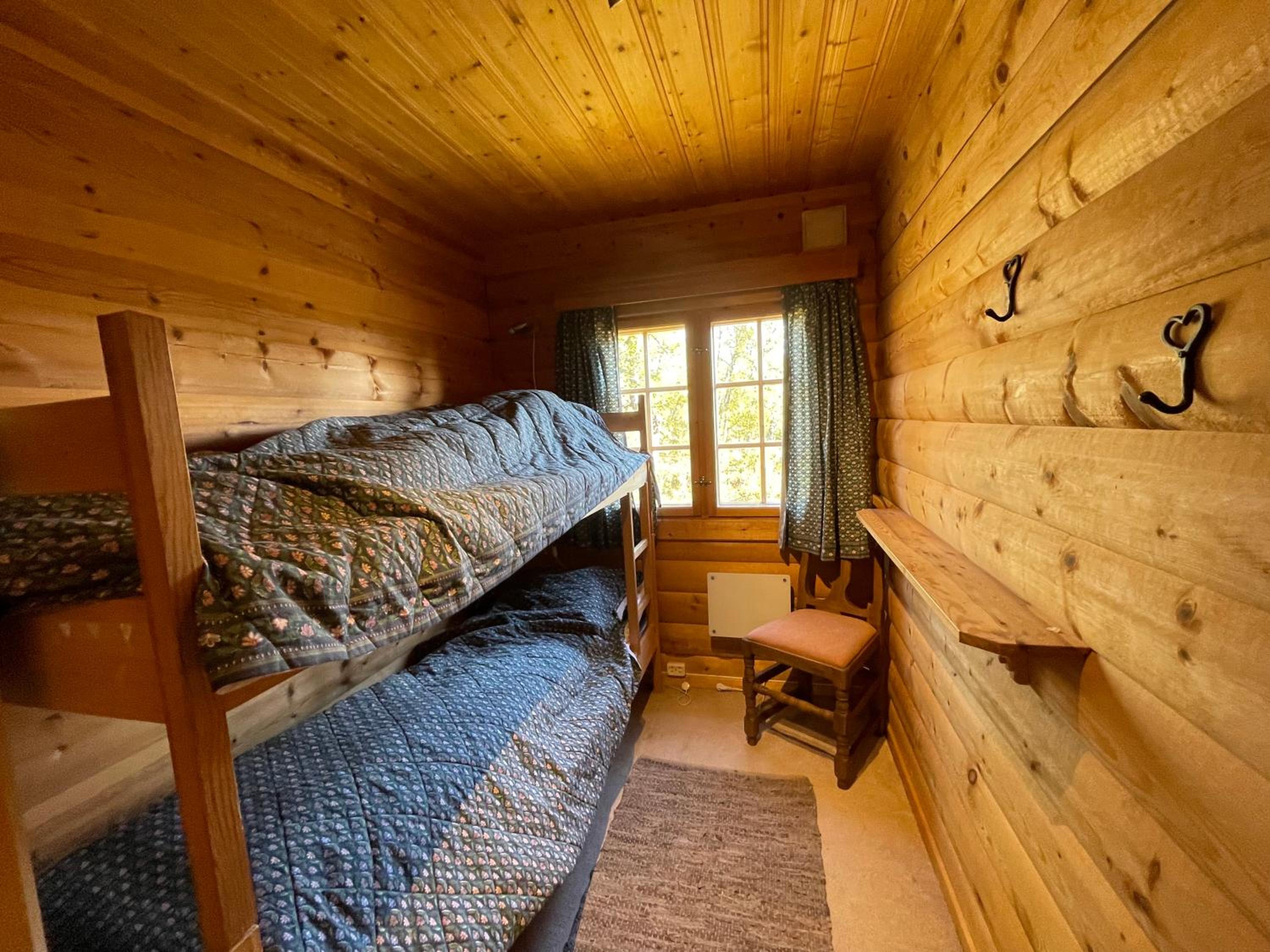 Four-Bedroom House photo 2