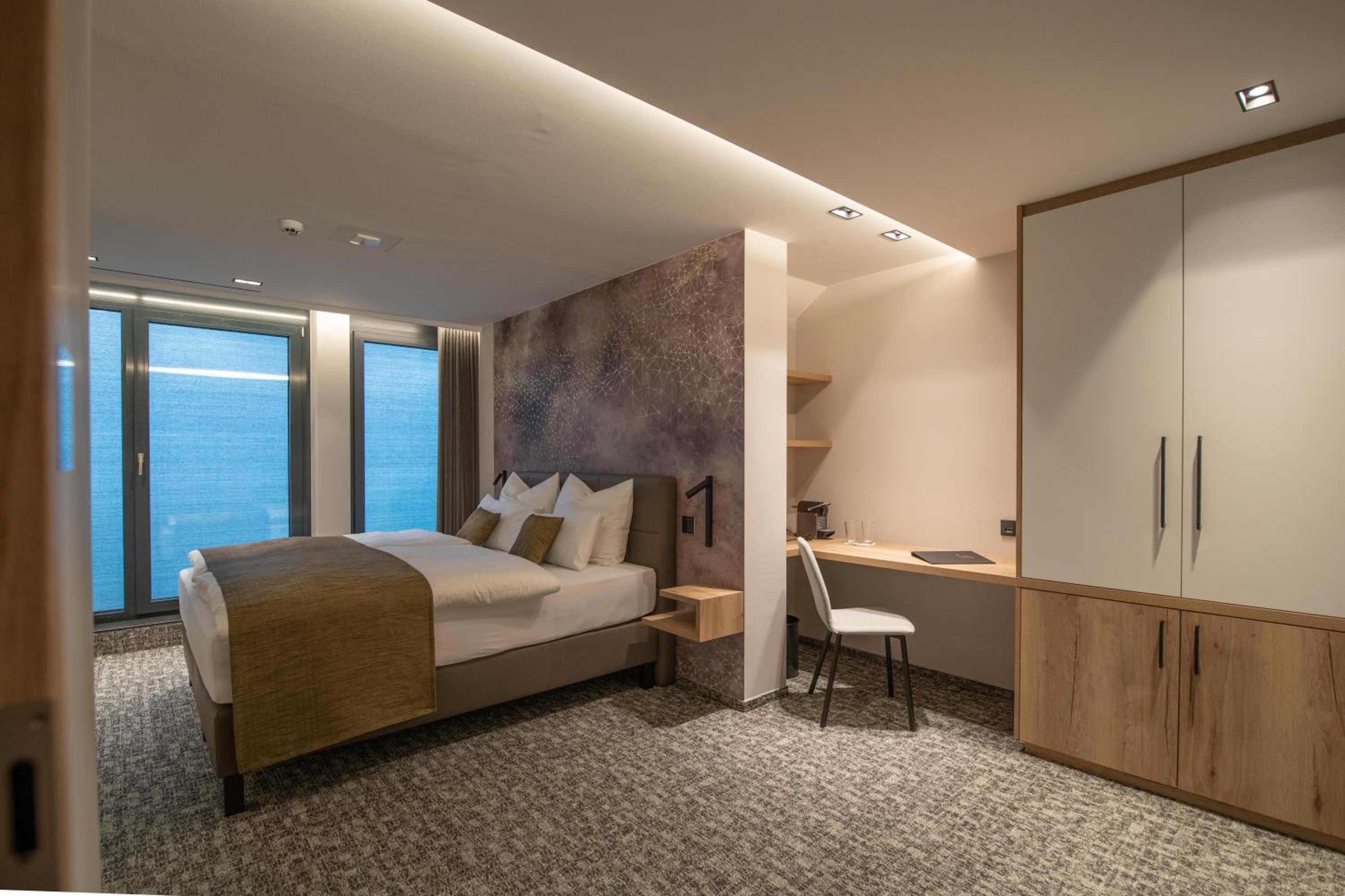 Deluxe Double Room With Balcony photo 1
