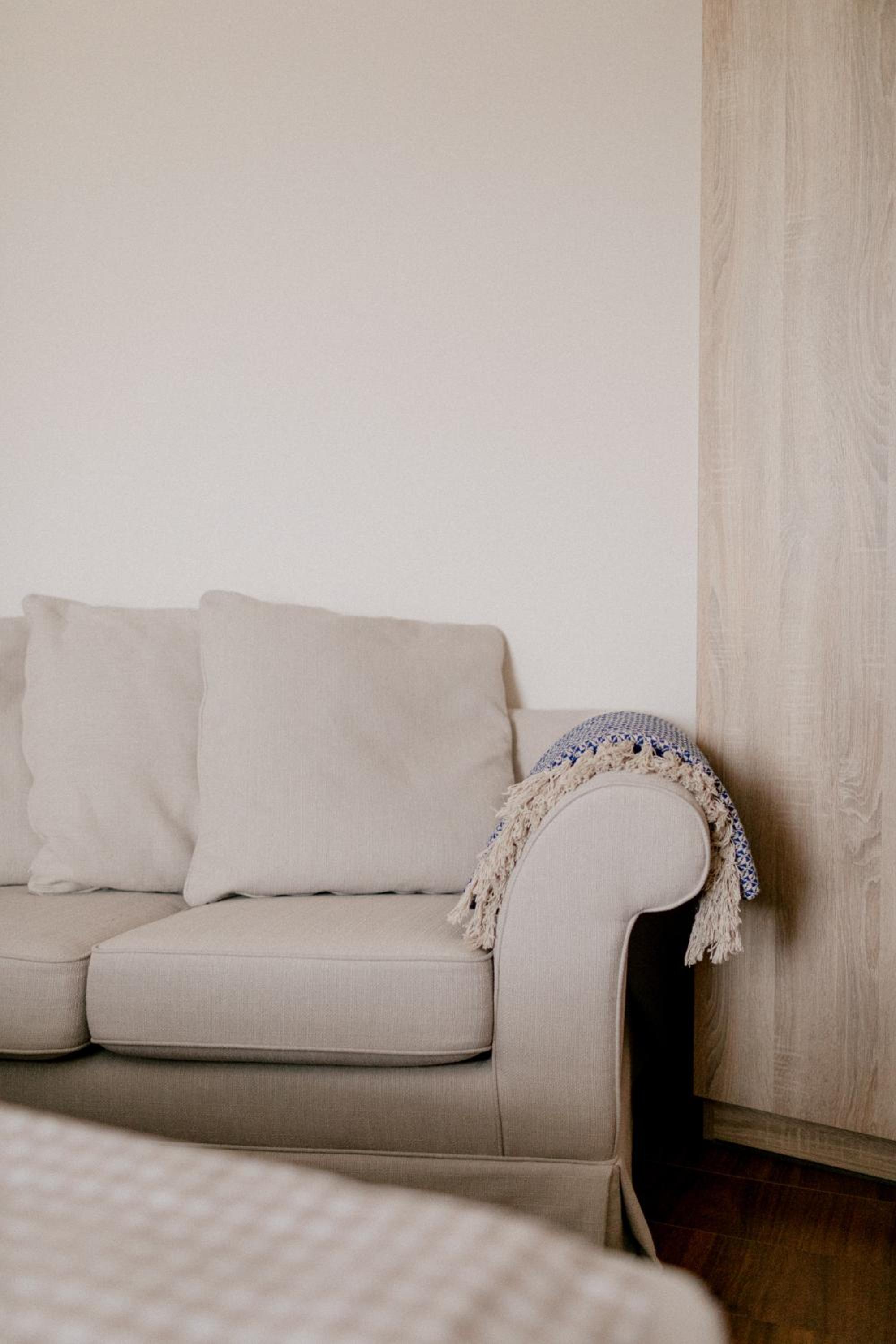 Family Room - Photo 14