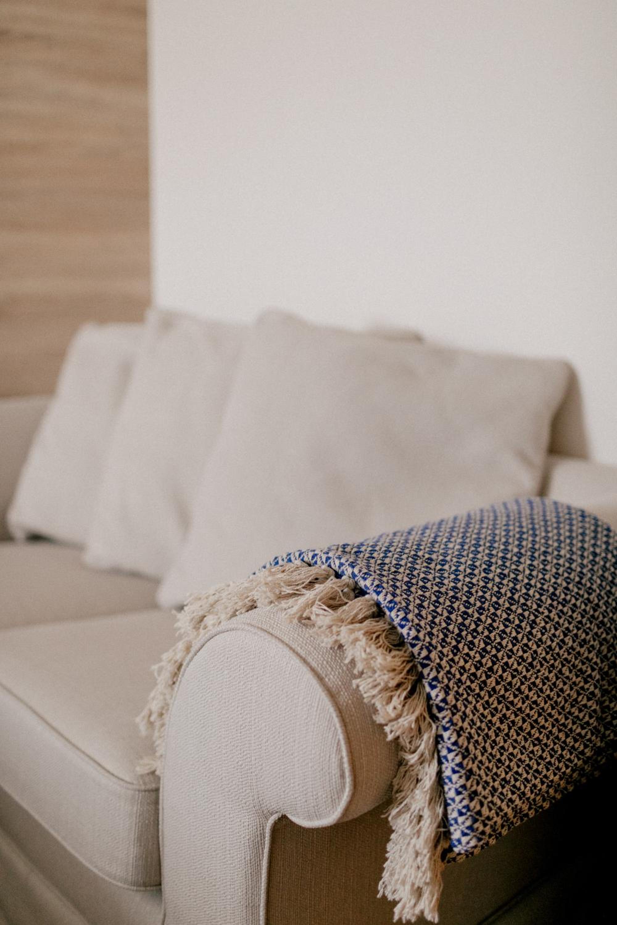 Family Room - Photo 12