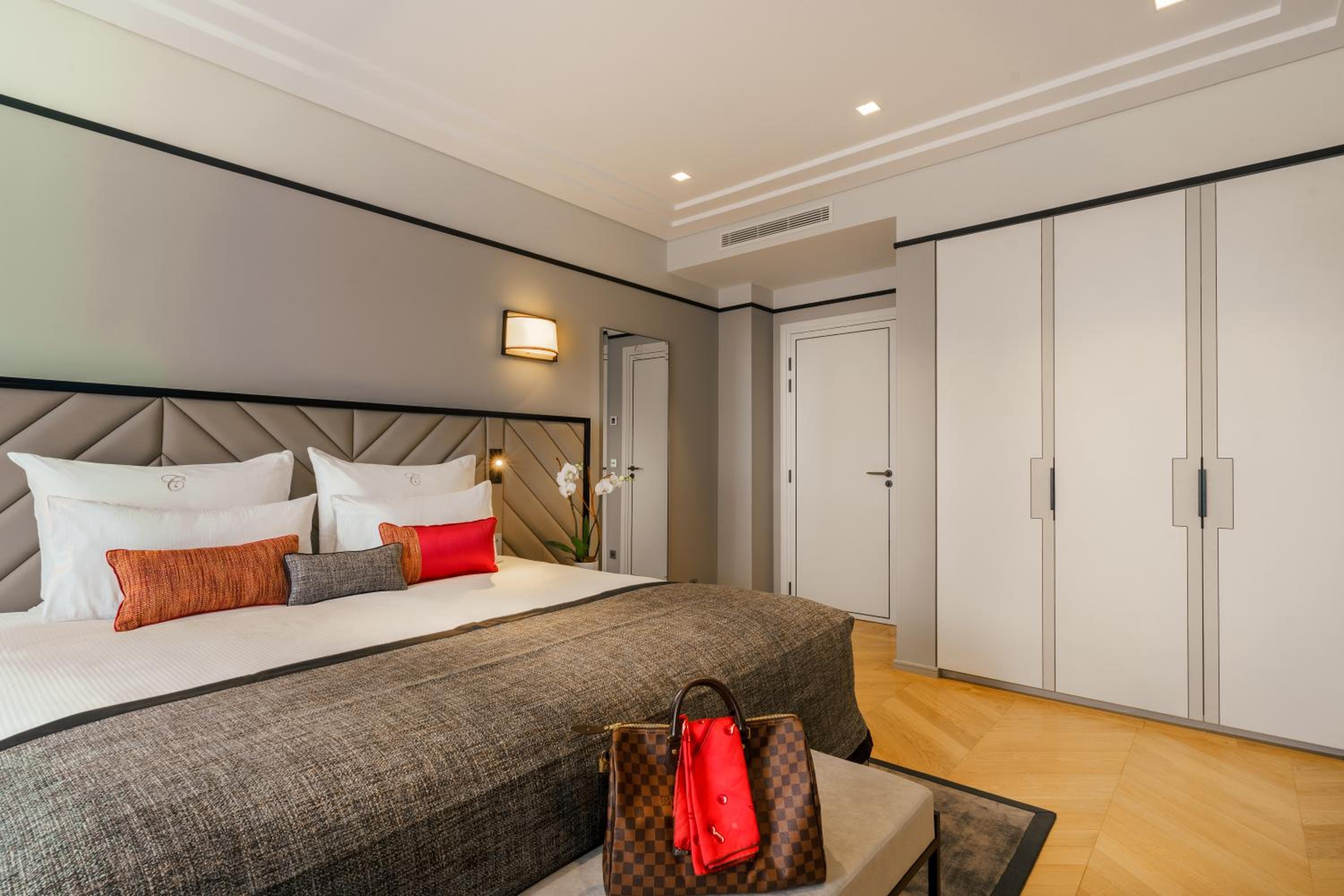 One Bedroom Premier Suite