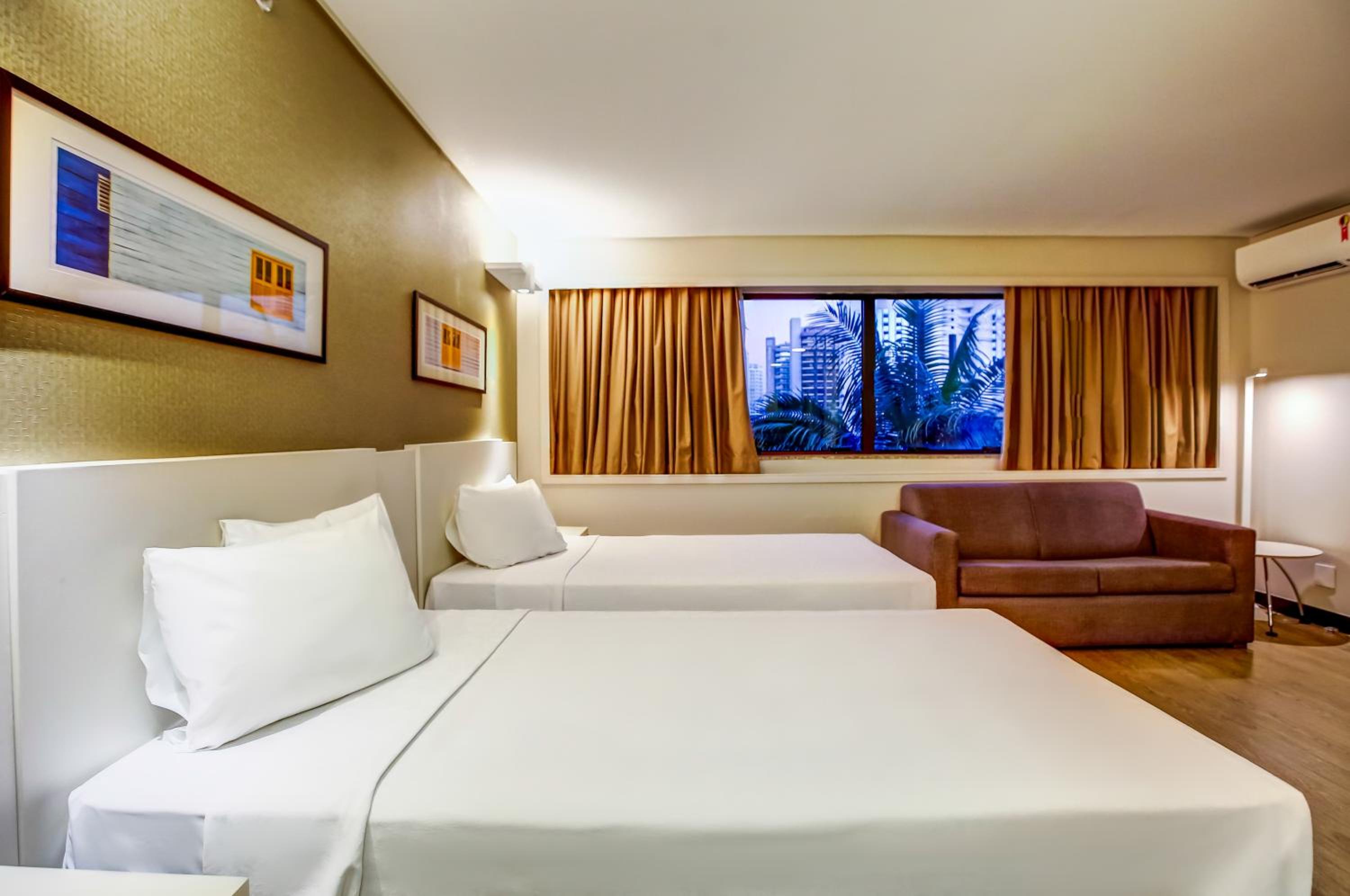 Deluxe Suite Twin photo 2