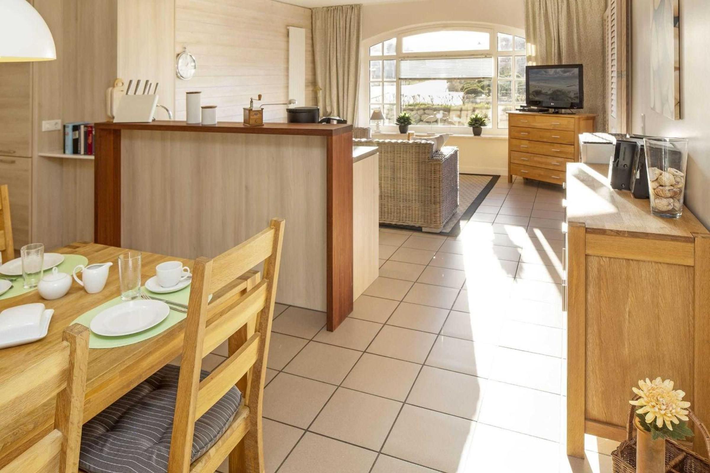 One-Bedroom Apartment with Terrace photo 1