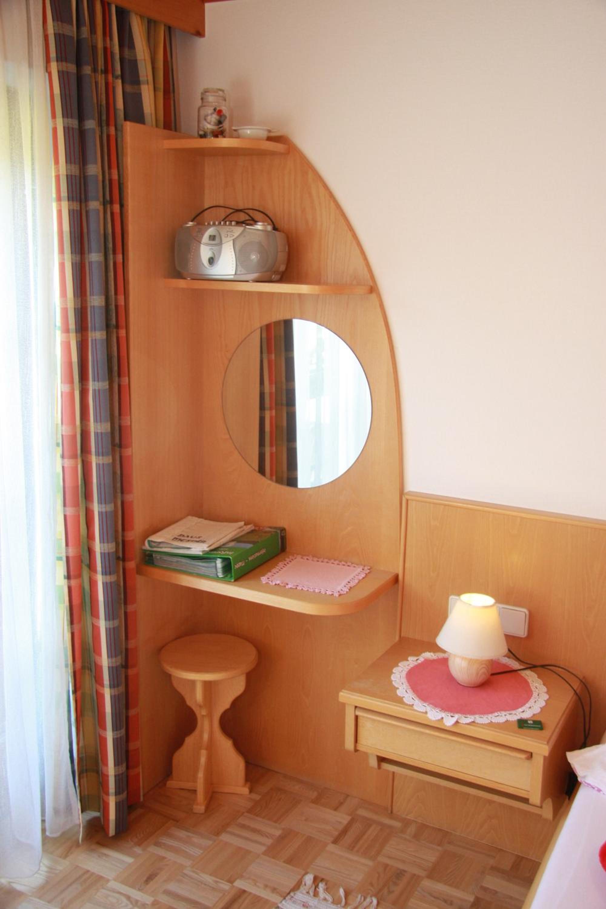 Studio (2 Adults) - Photo 8