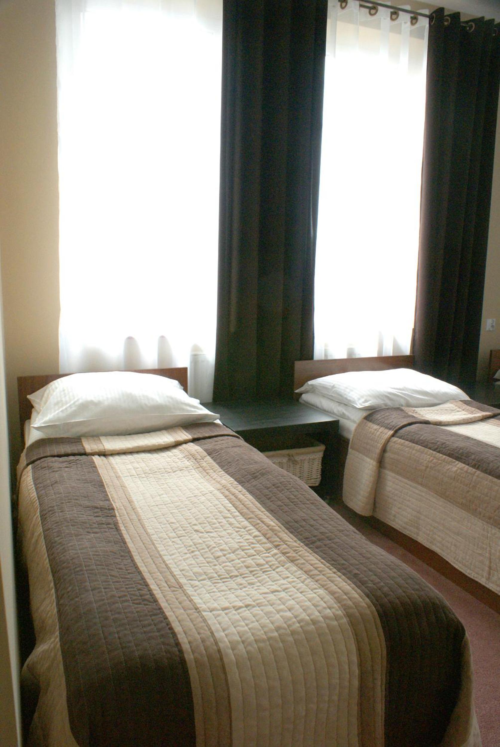 Standard Twin Room with Sofa photo 2