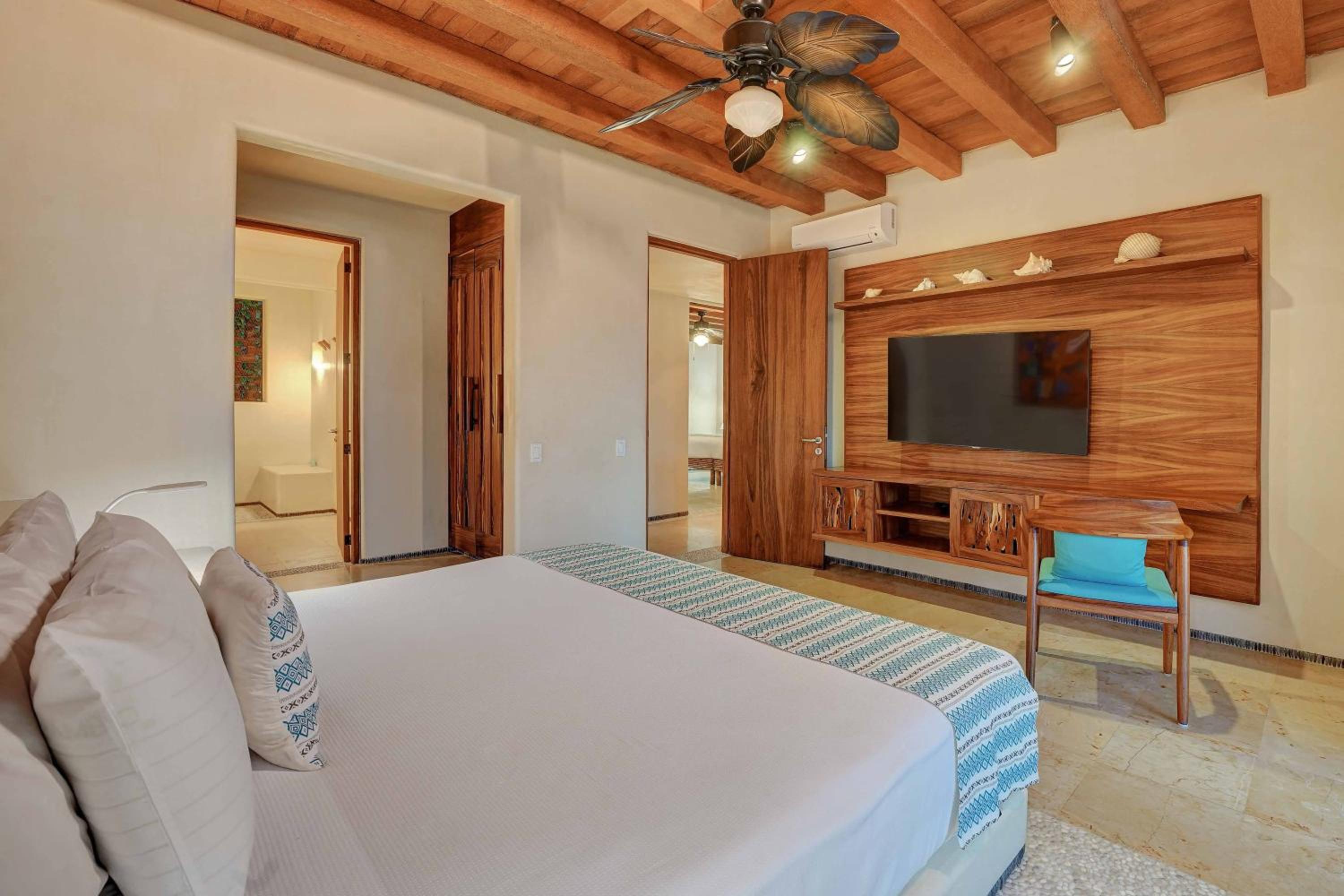 Two-Bedroom Villa photo 3