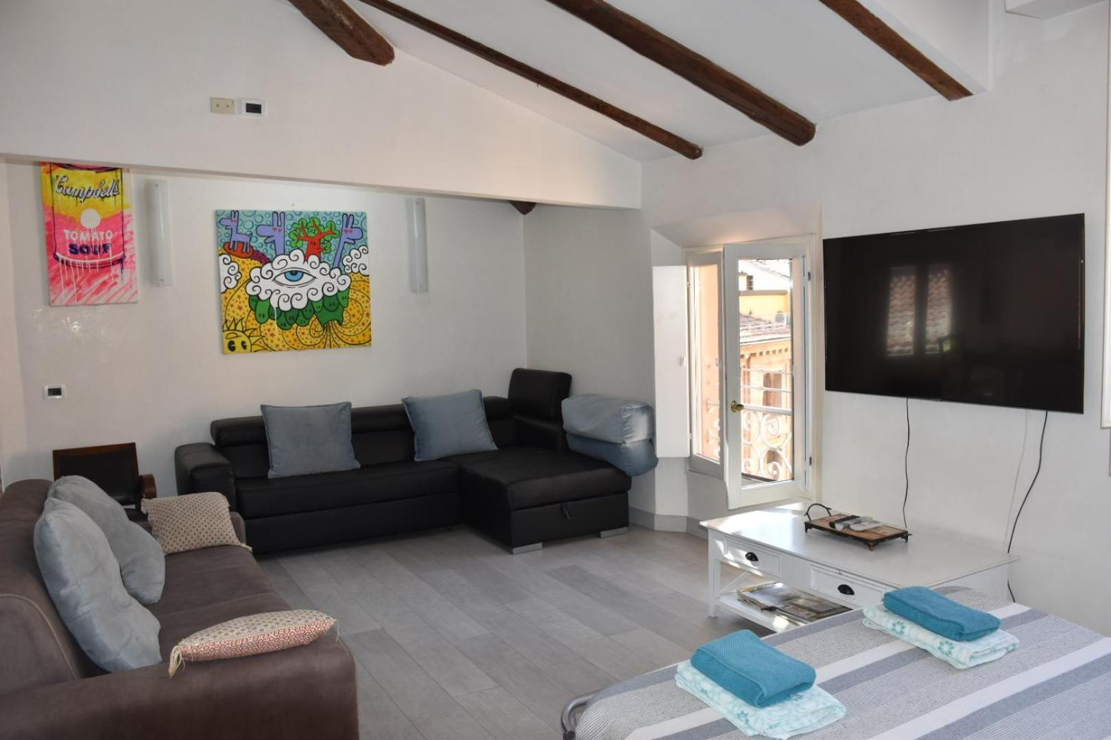 Duplex Apartment - Photo 3