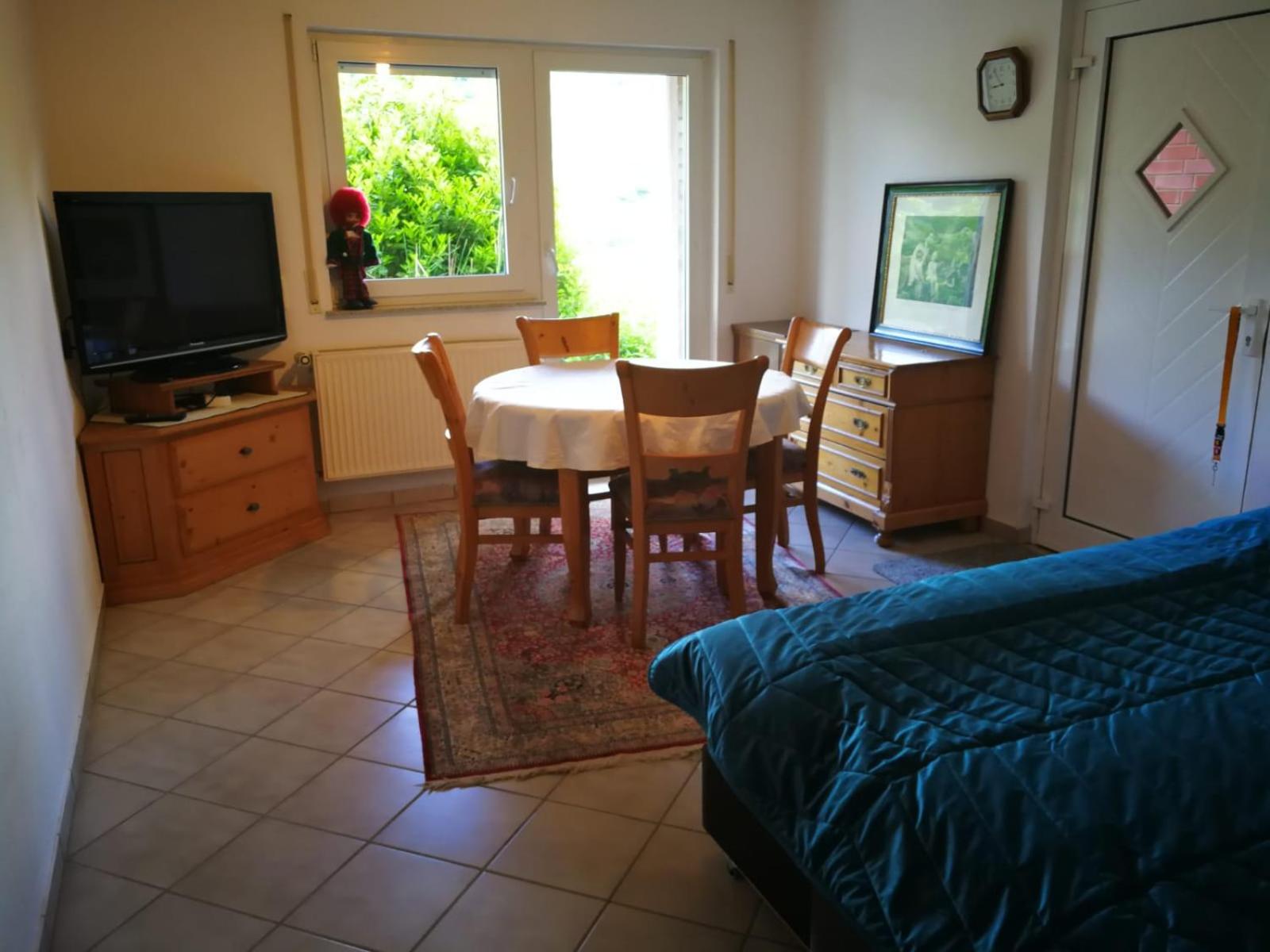 Double Room with Terrace - Photo 3