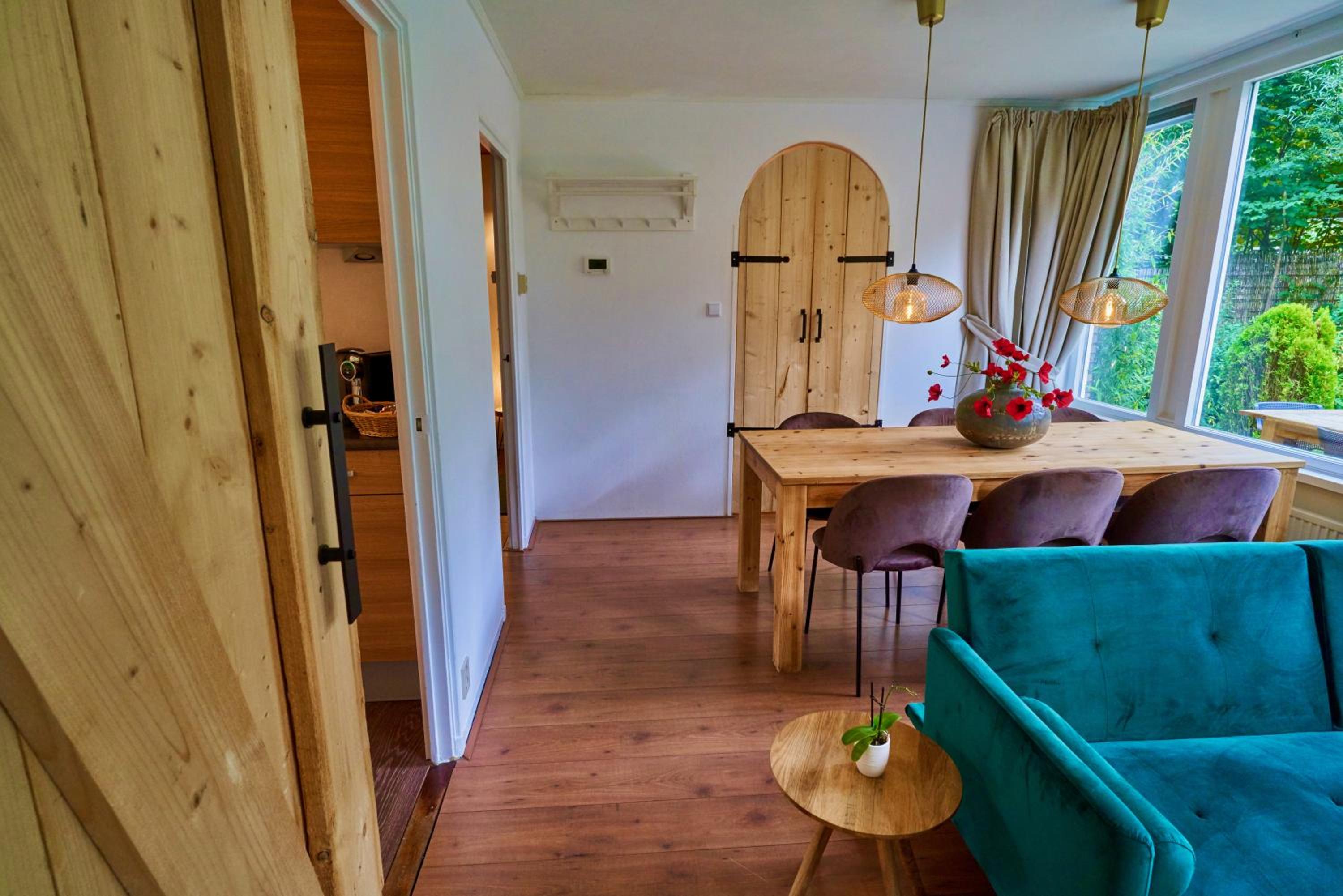 Two-Bedroom House - Photo 38