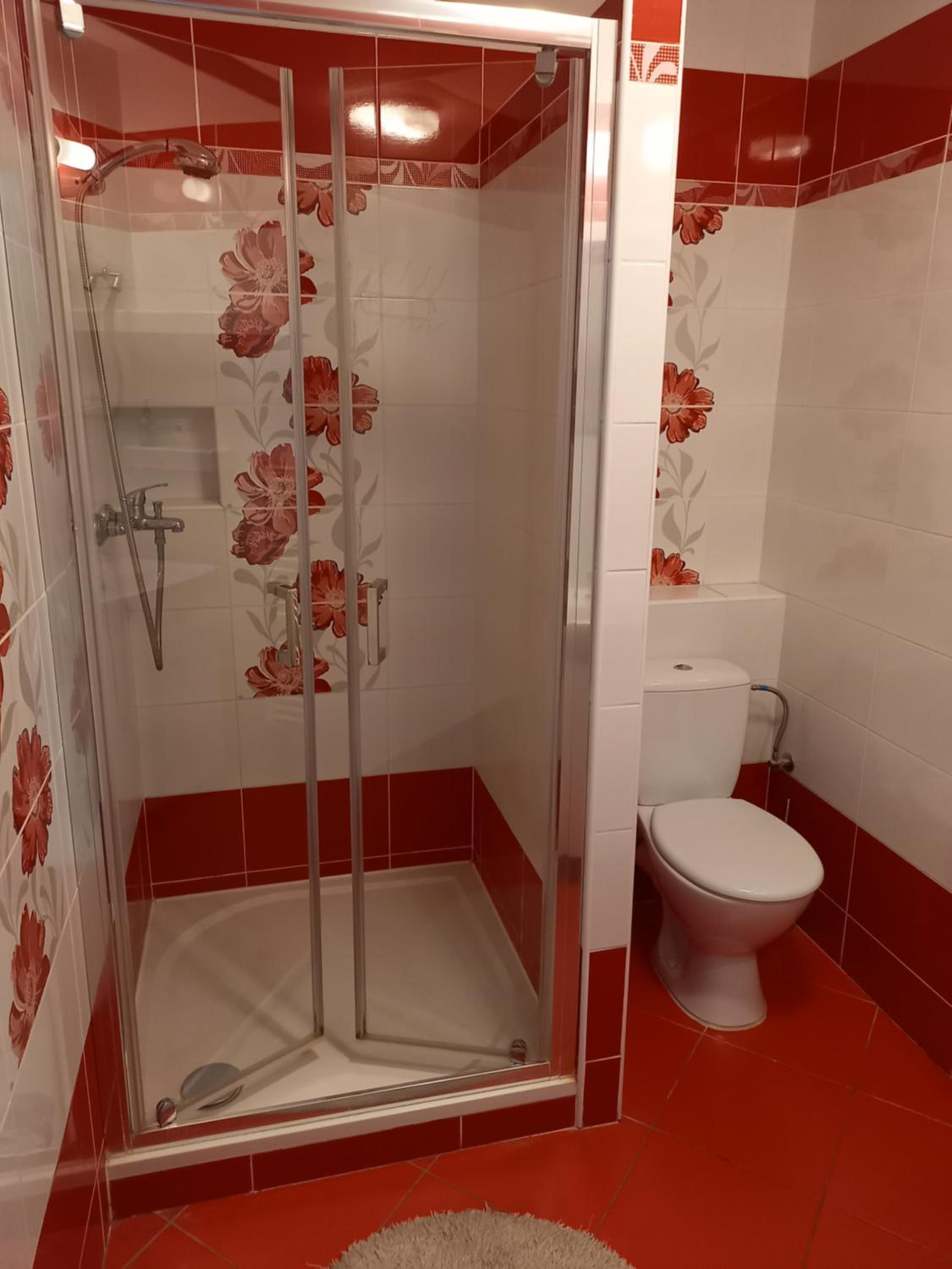 Double Room with Balcony (3 Adults) - Photo 9