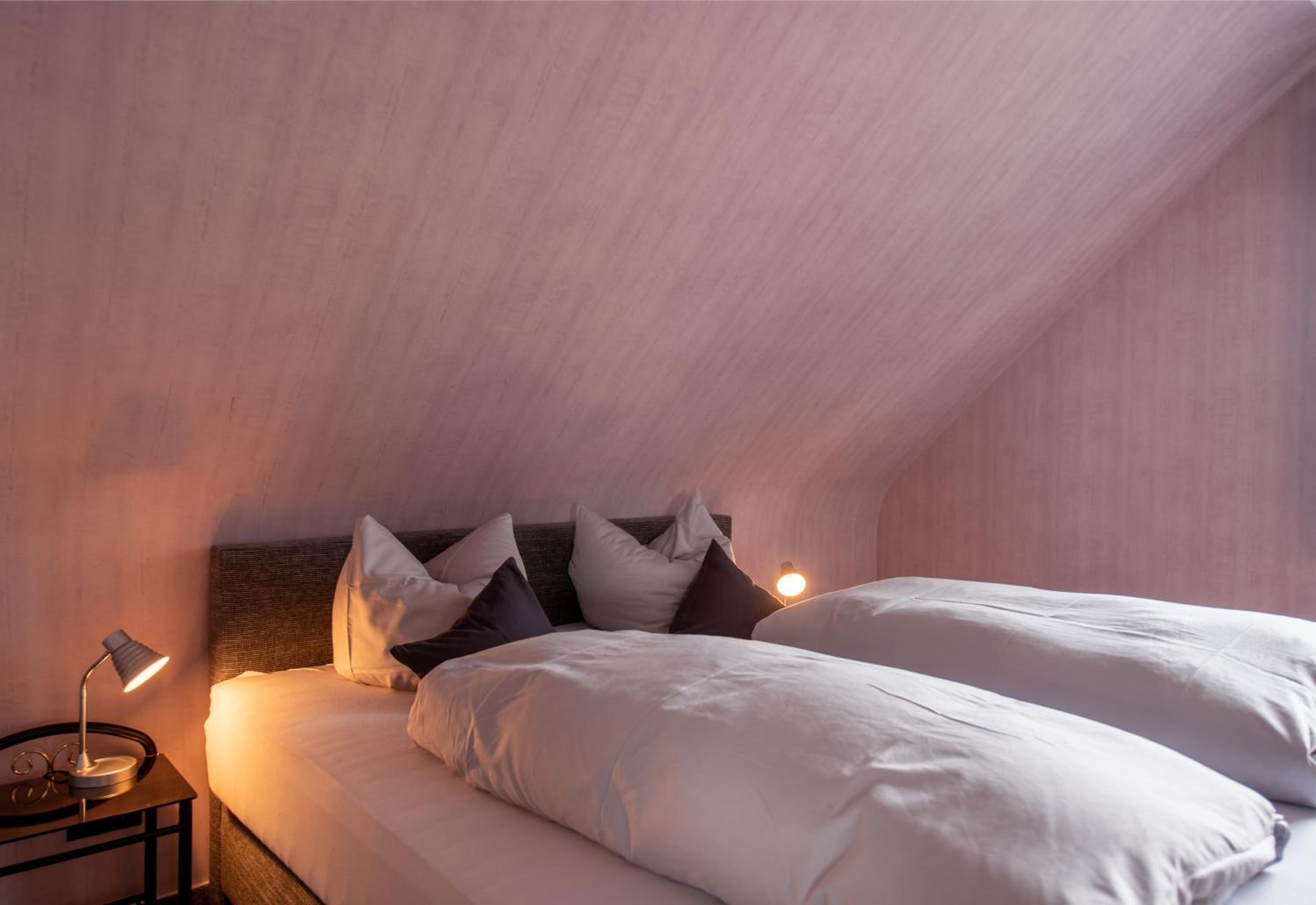 Double Room - Photo 5
