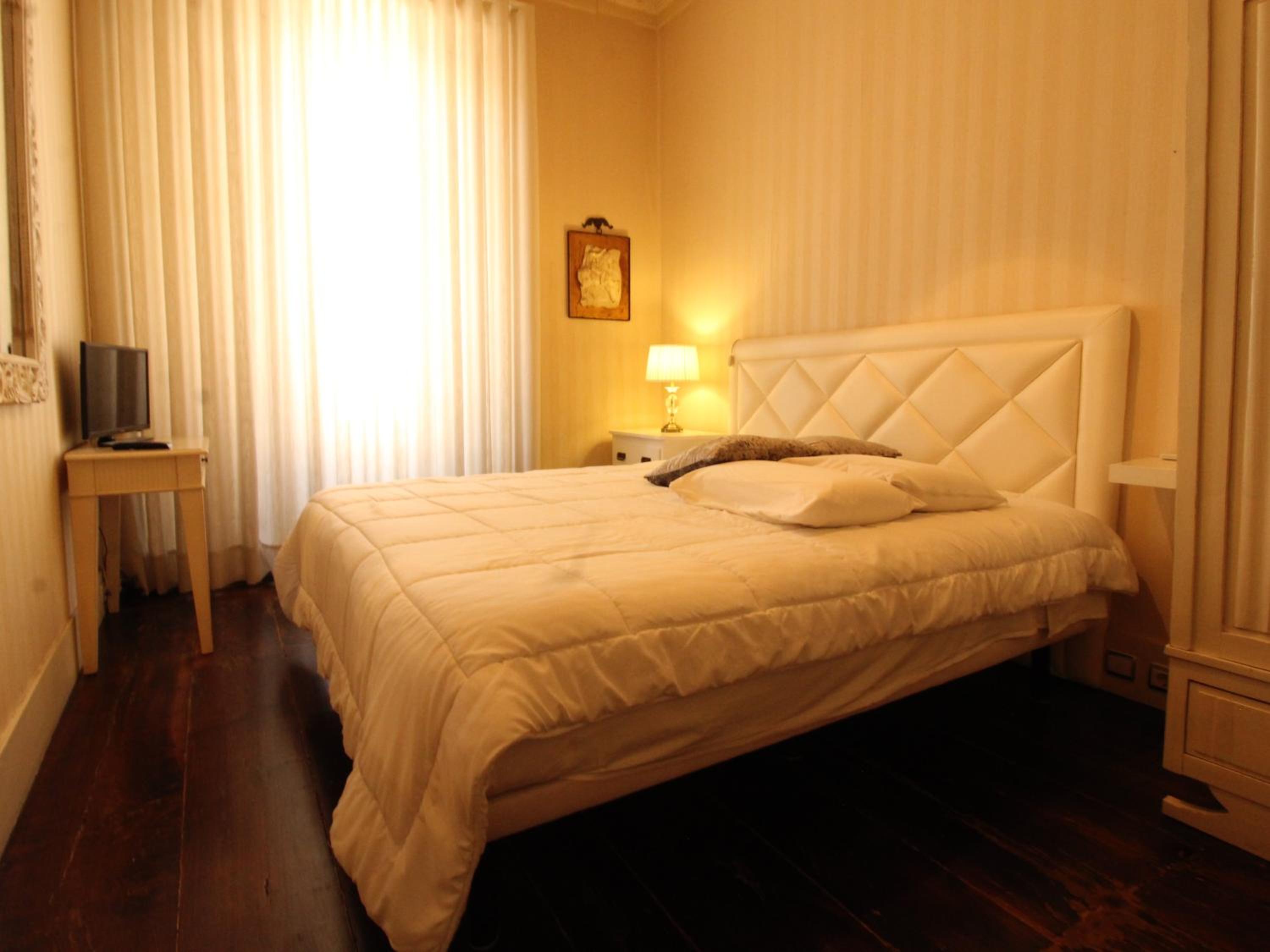 Double Room with Shared Toilet photo 2