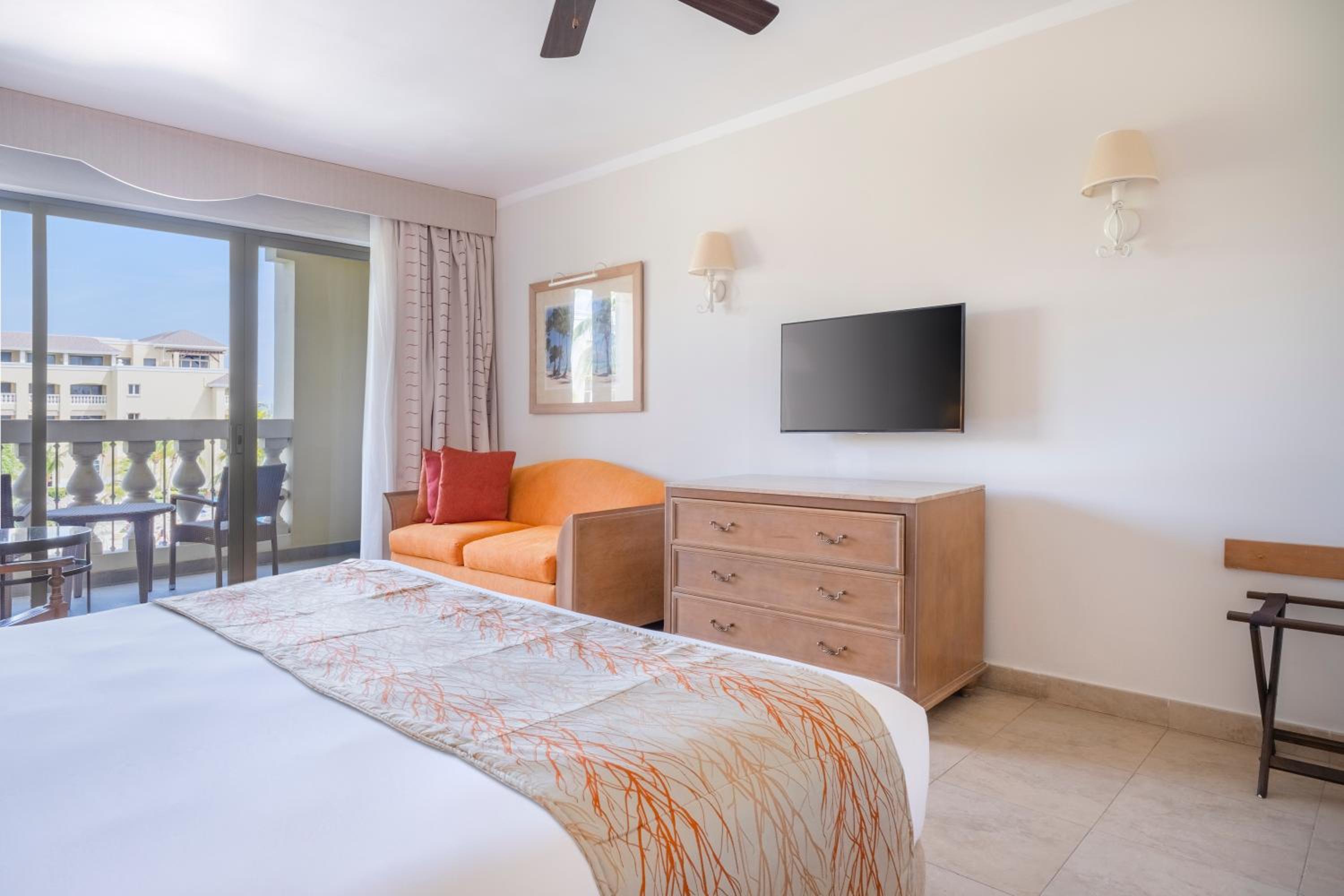 Standard Ocean View (3 Adults)