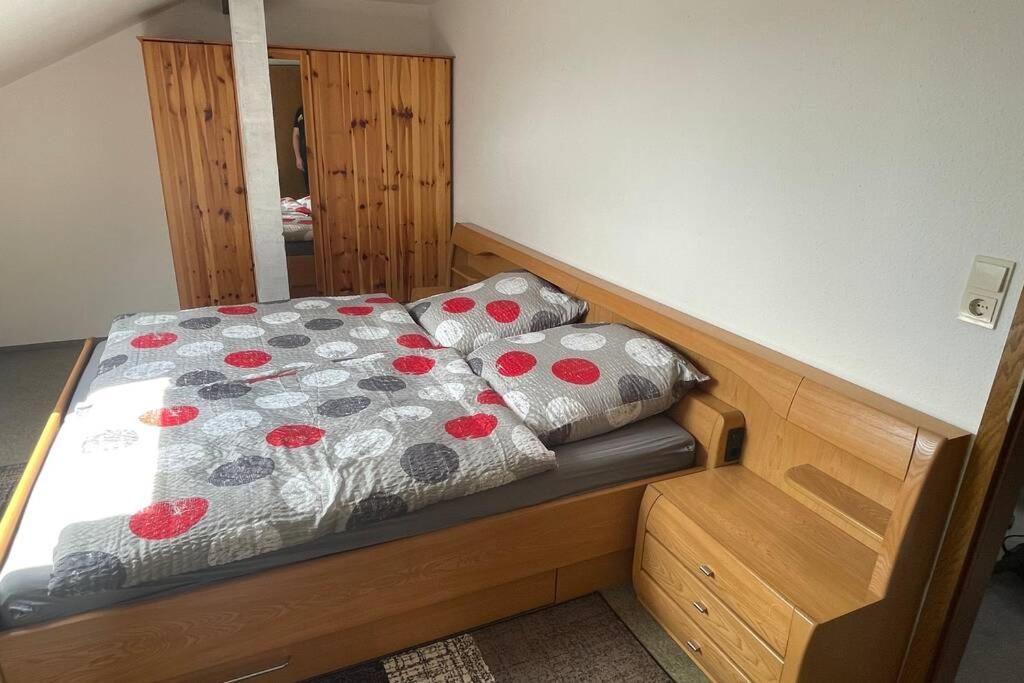 One-Bedroom Apartment - Photo 6