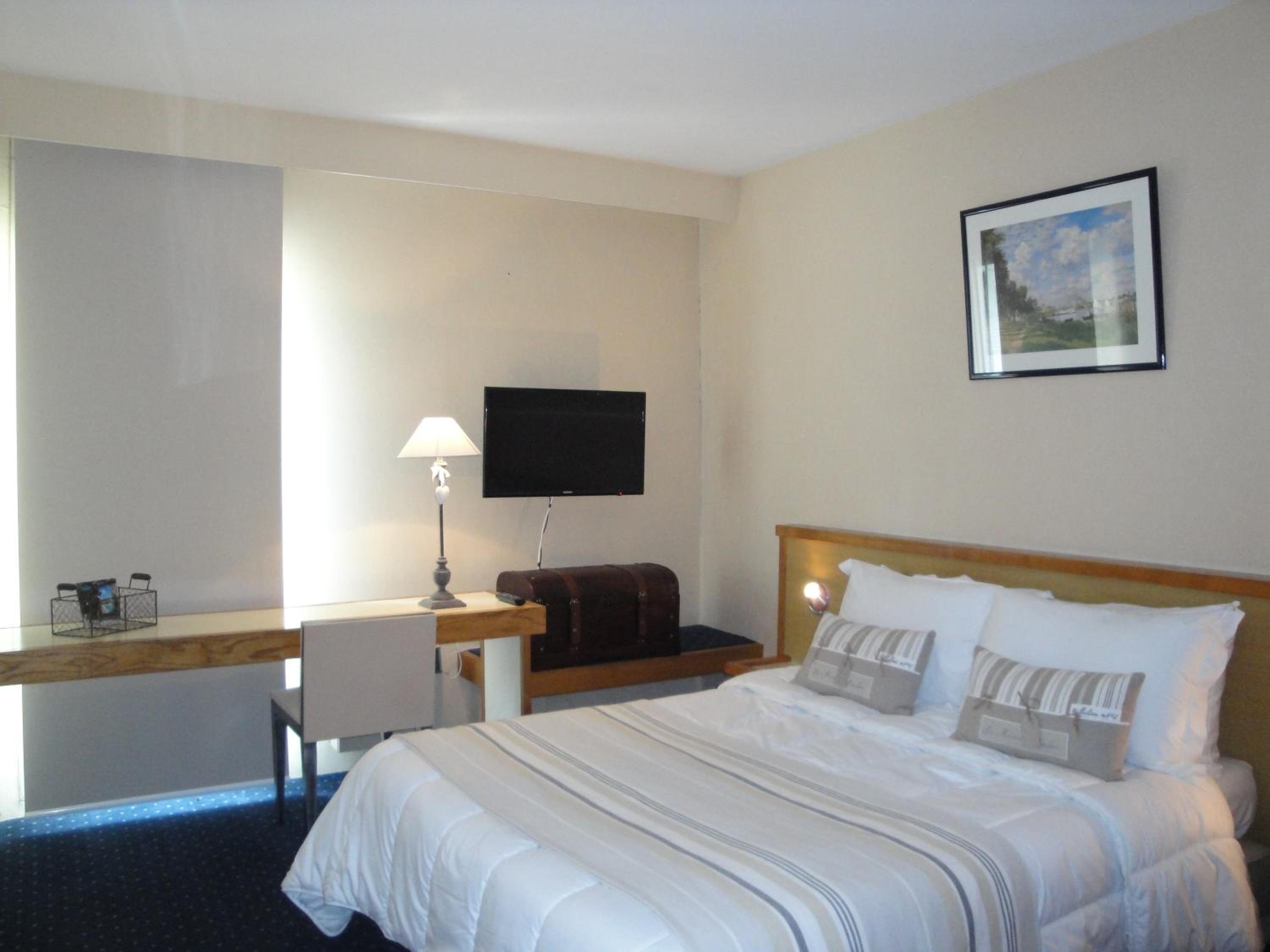 Standard Double Room - Photo 2
