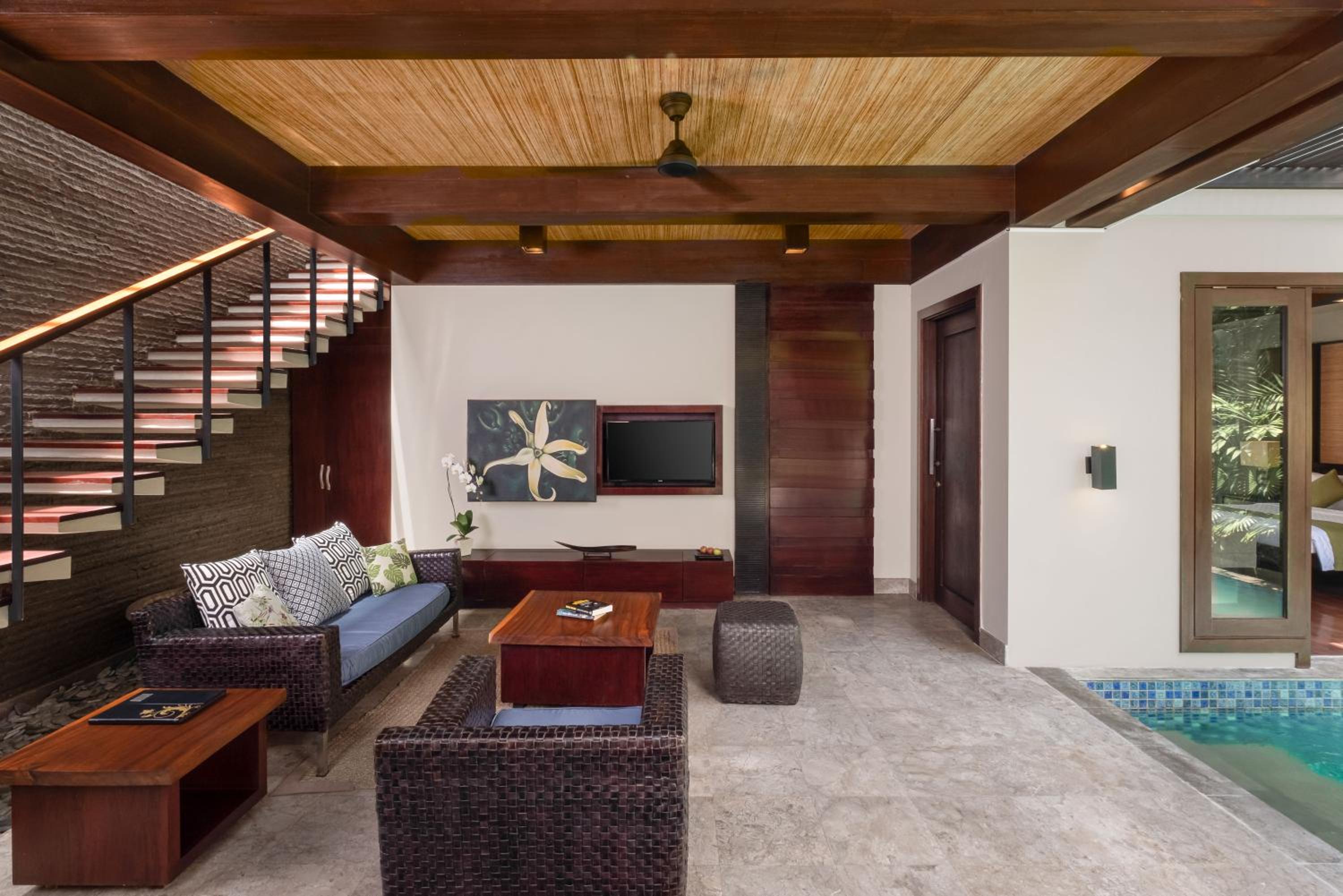 Two-Bedroom Villa with Private Pool - Photo 9