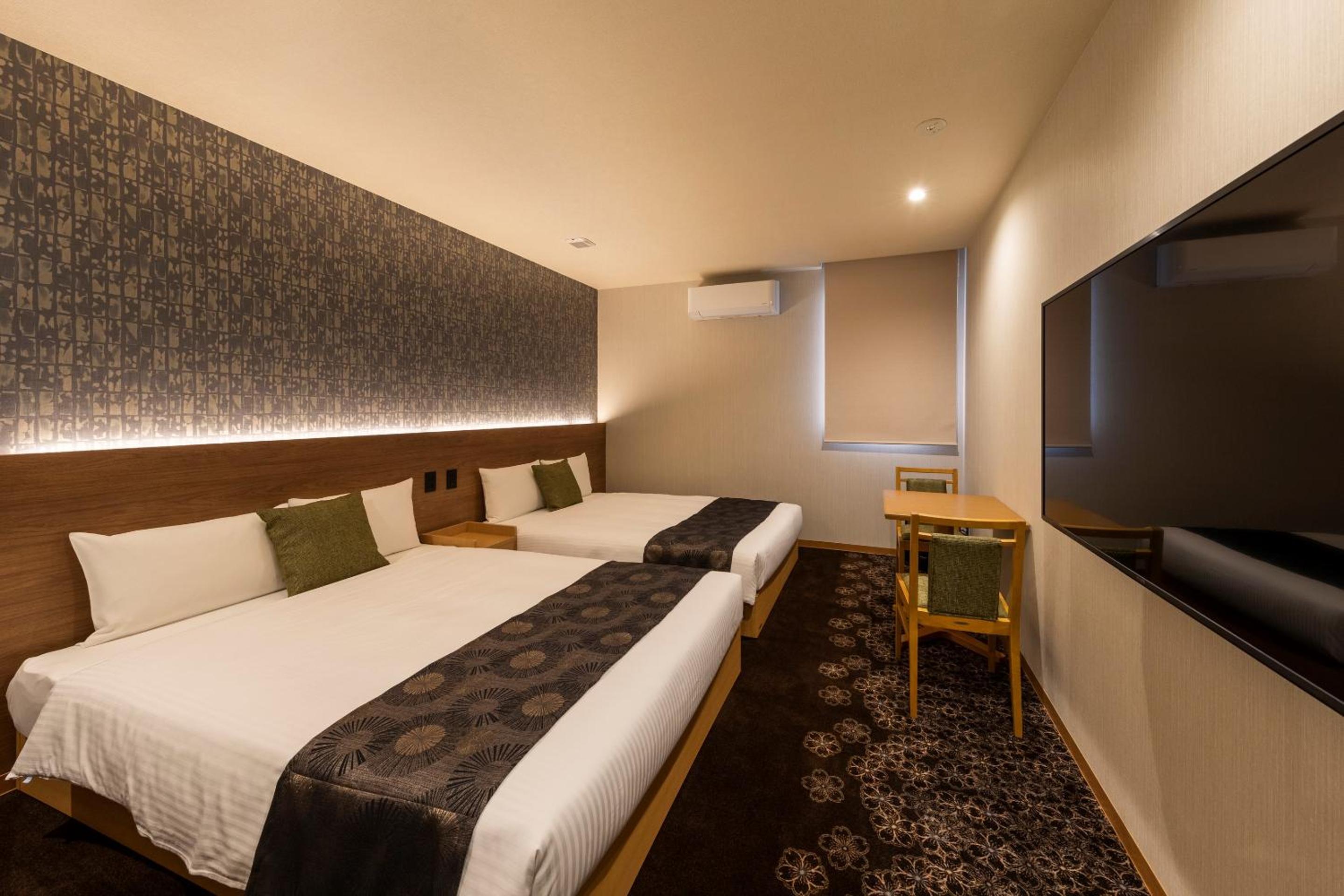 Economy Twin Room - Photo 1