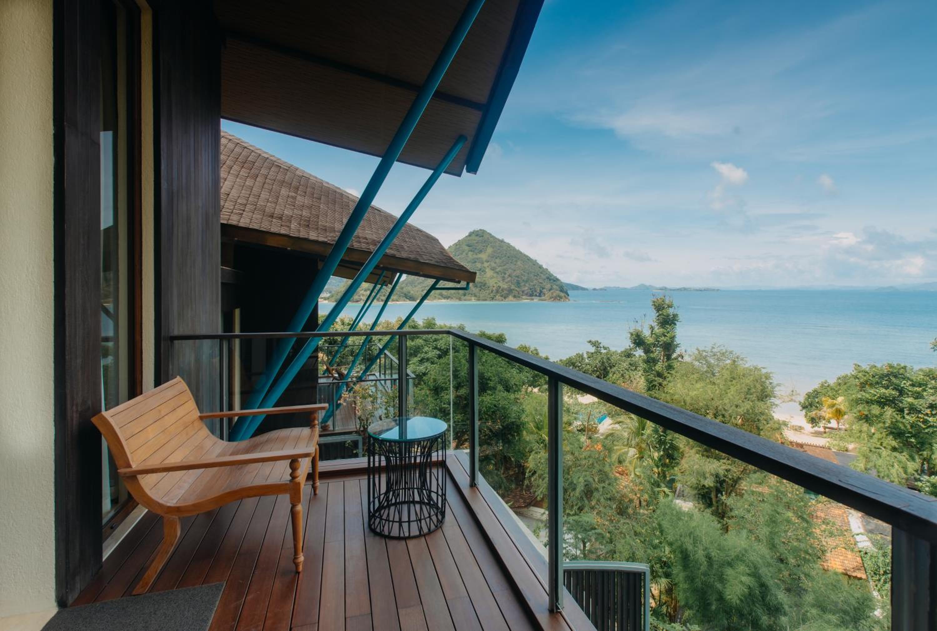 Hanging Pool Residence with Free Exclusive Benefit - Photo 13