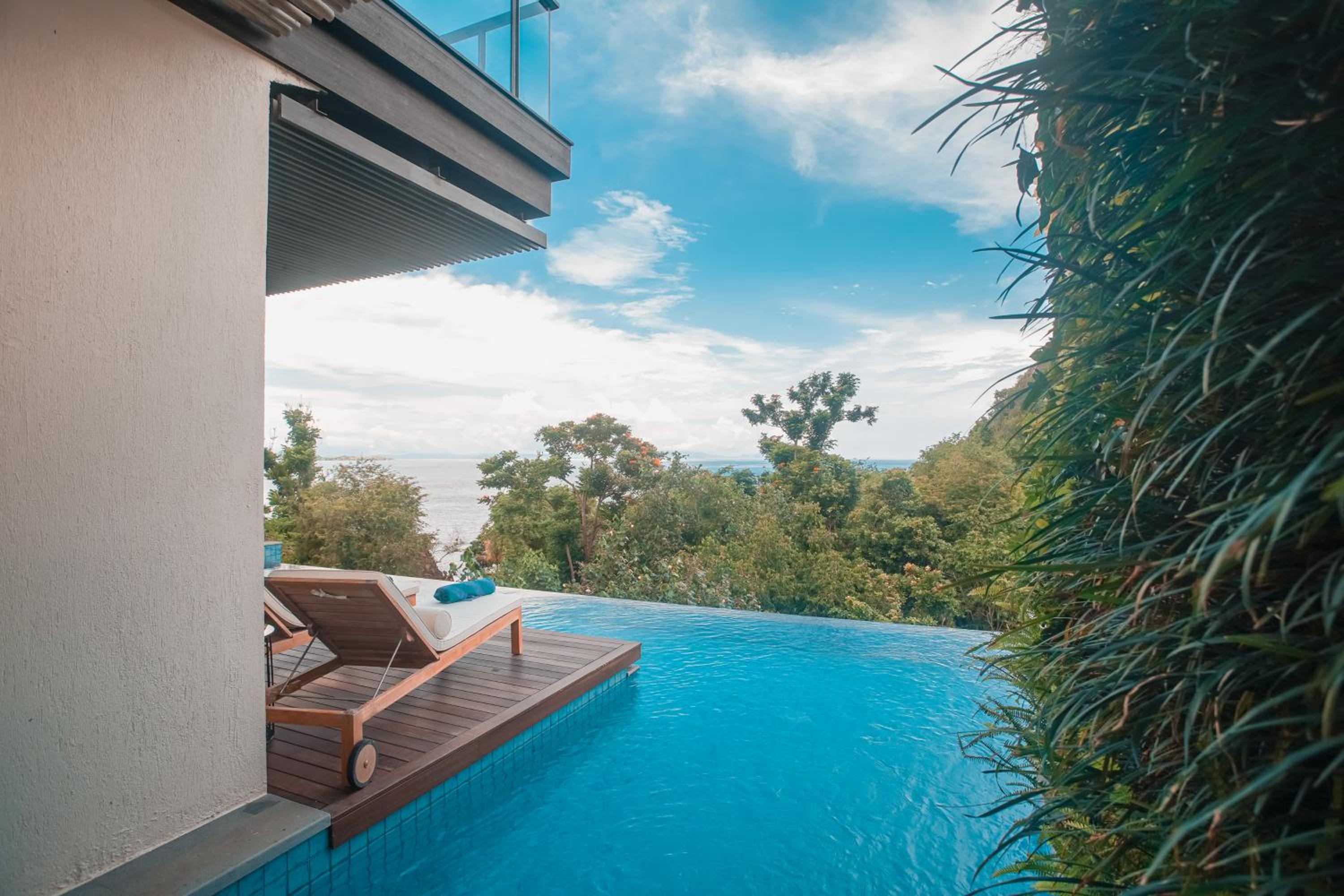 Hanging Pool Residence with Free Exclusive Benefit - Photo 14