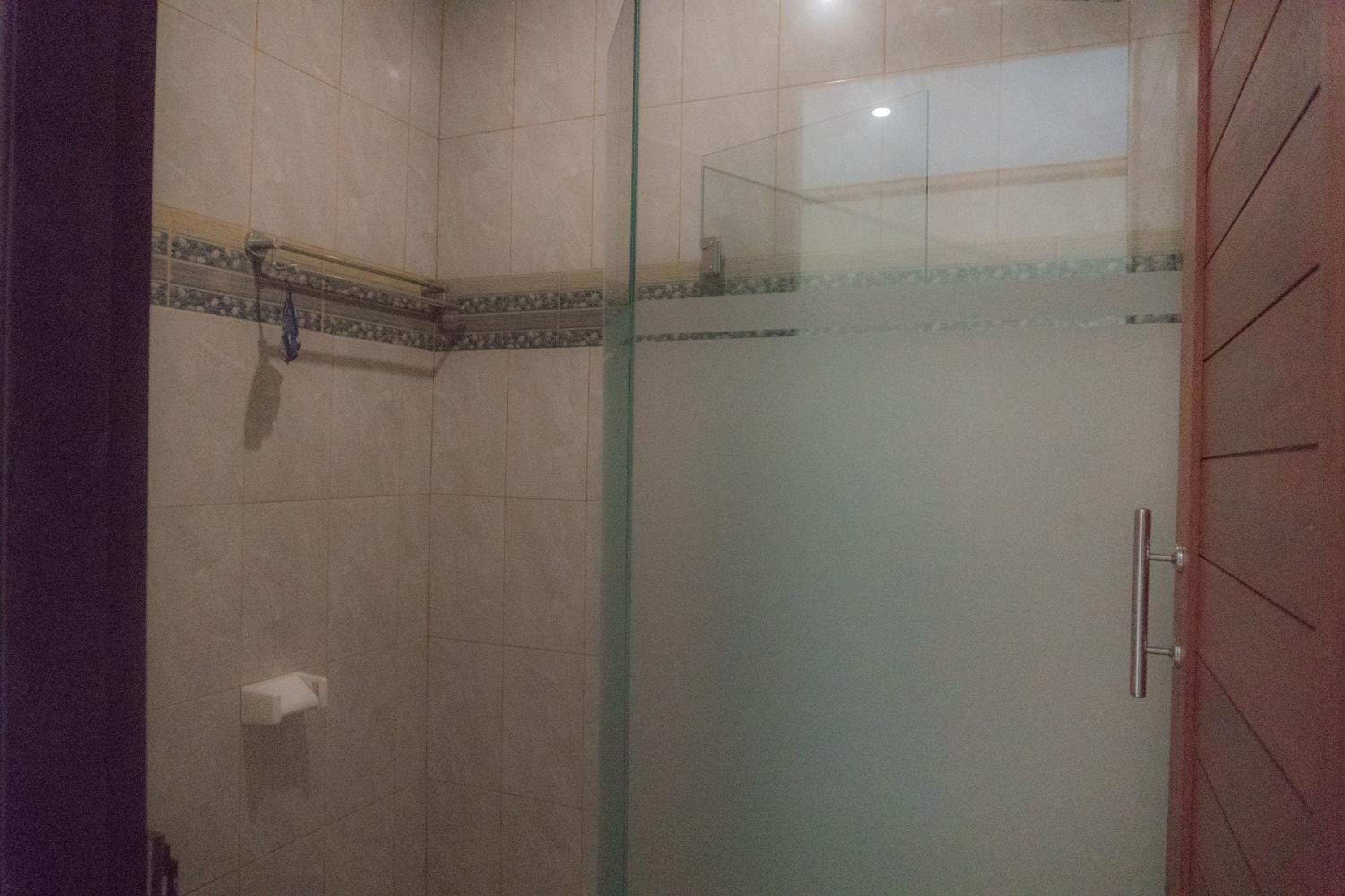 Deluxe Double Room - Photo 8