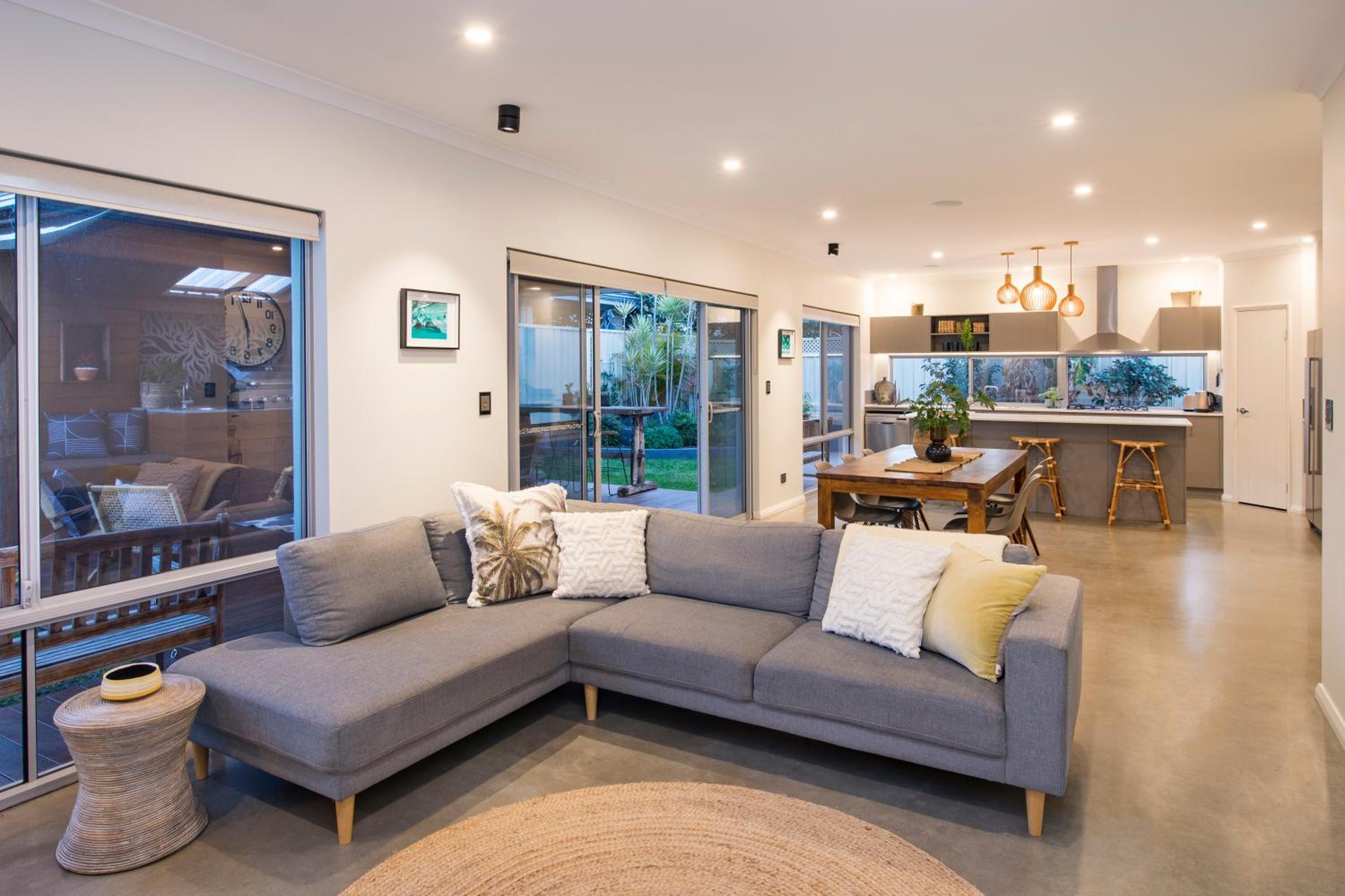 Four-Bedroom House photo 1