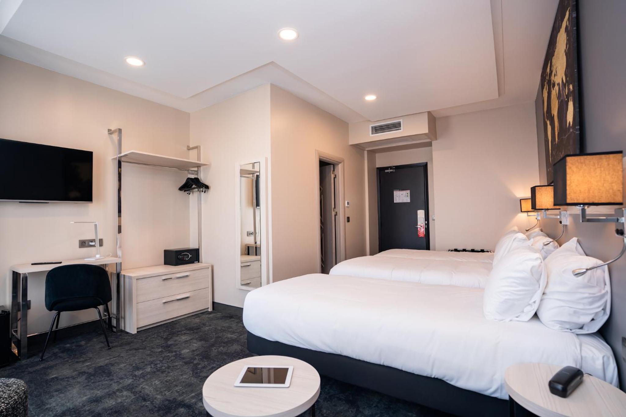 Triple Room - Photo 6