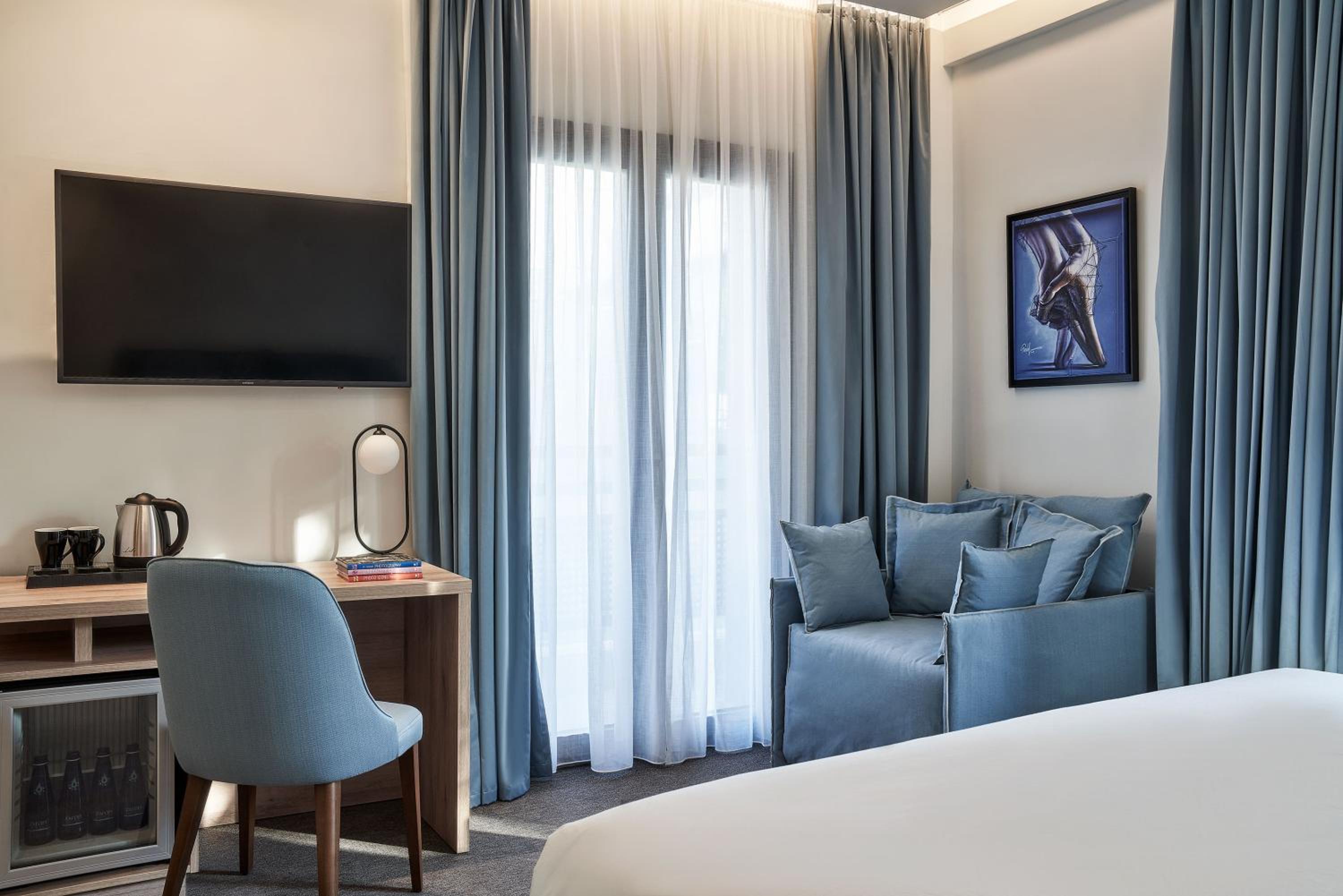 Comfort Room