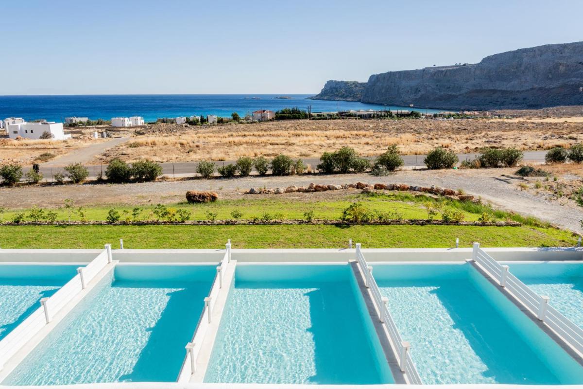 Superior Double or Twin Room with Private Pool (Adults Only) - Photo 1