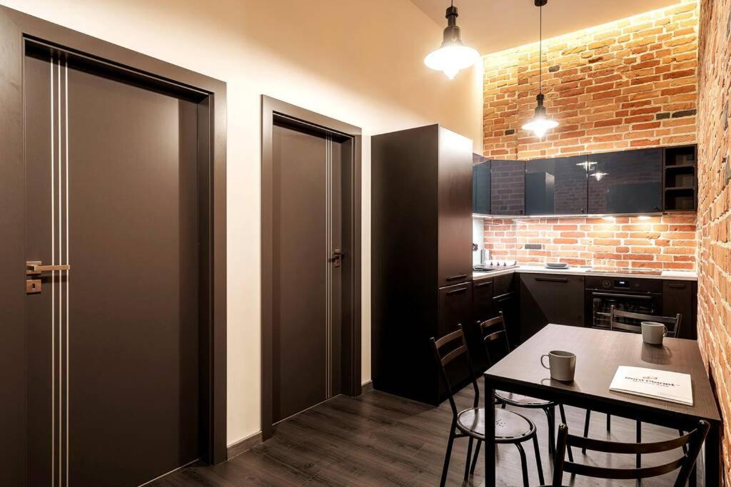 Two-Bedroom Apartment - Photo 12