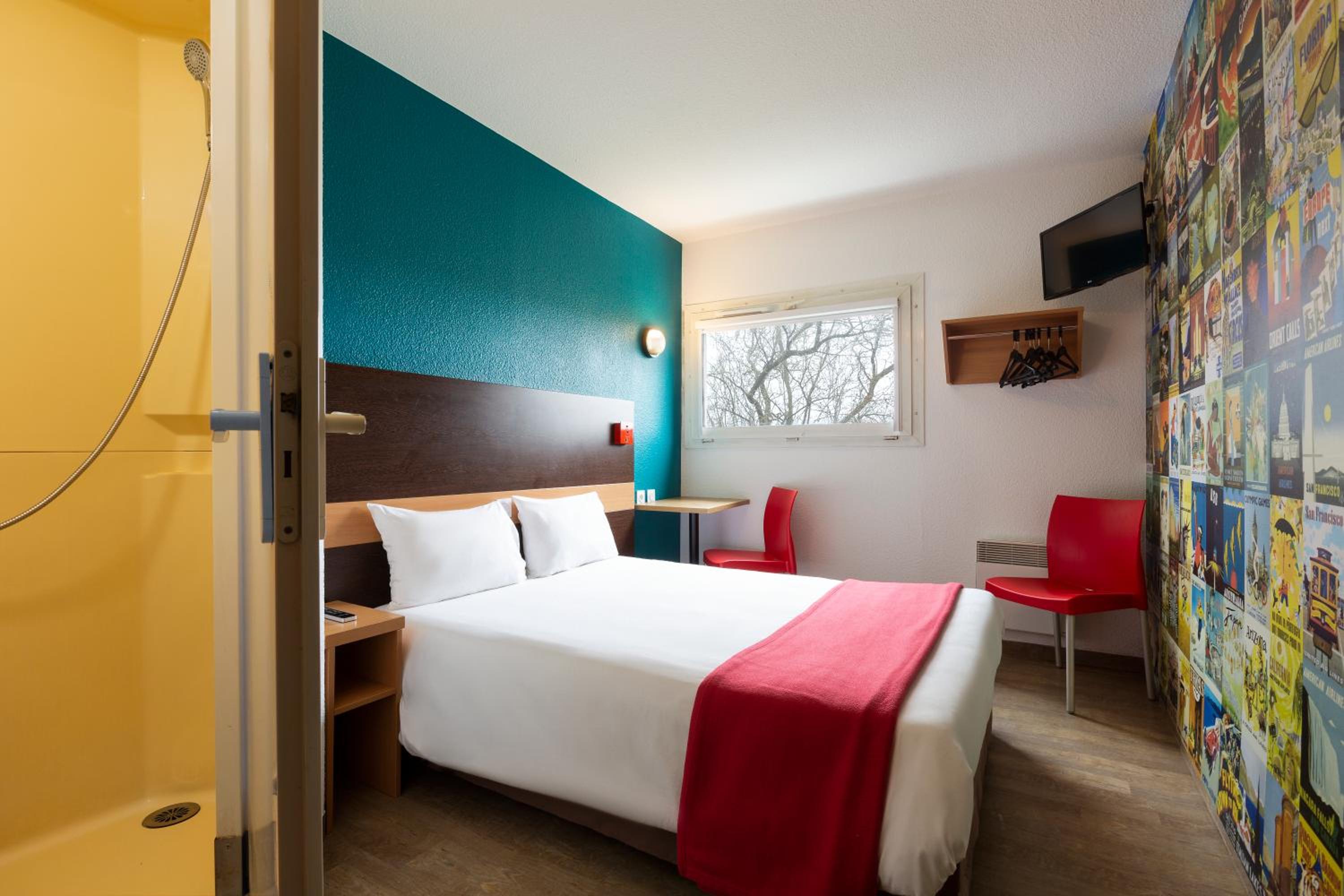 Cabrio Double Room with En-suite Bathroom
