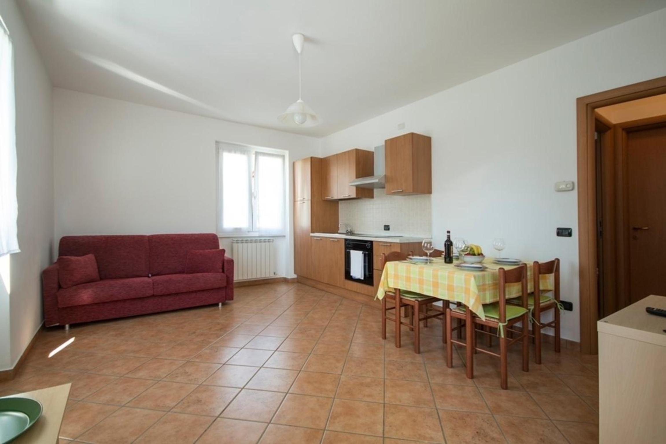 Apartment photo 2