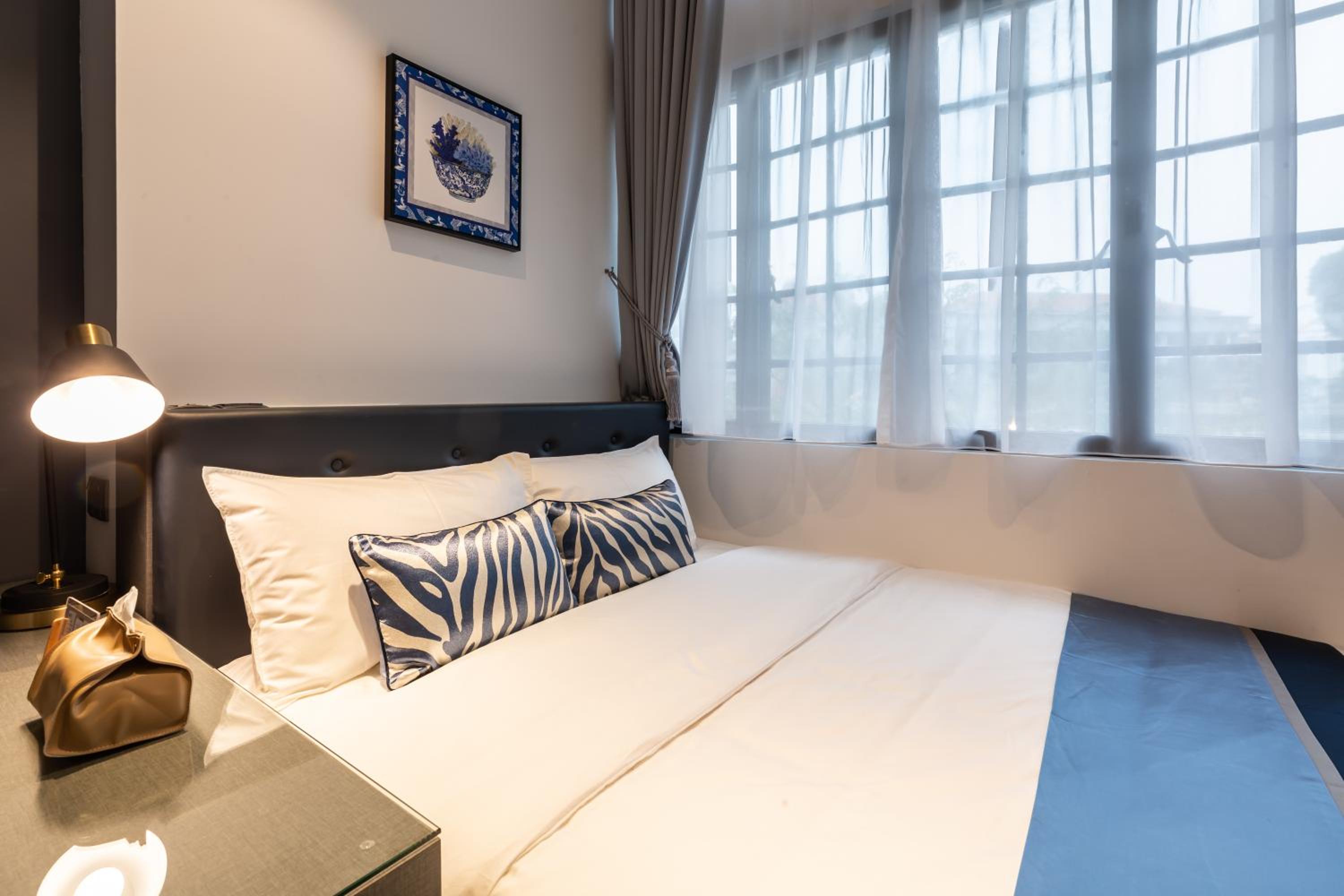 Studio Premium Plus (River View) photo 2