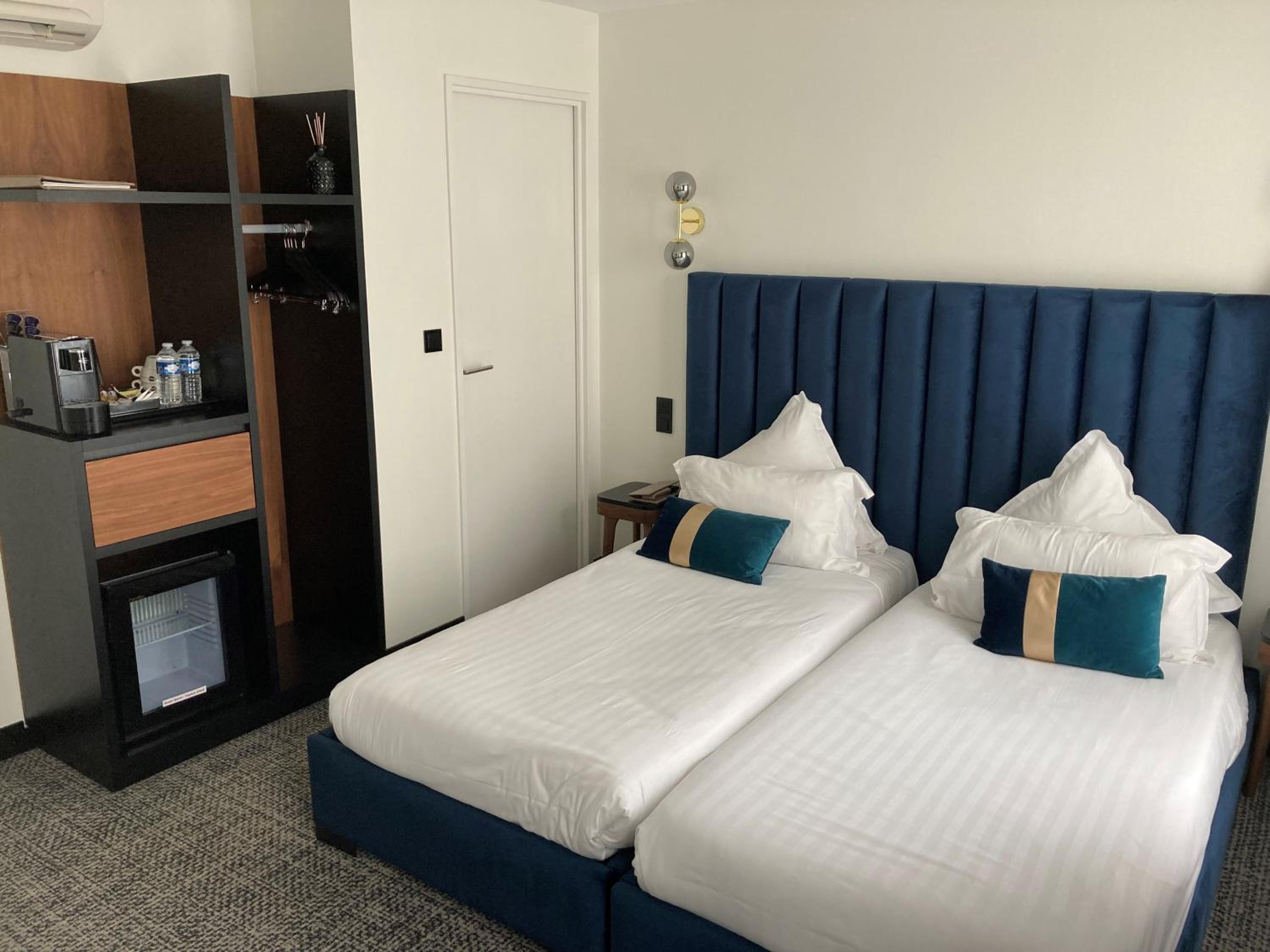 Confort Twin Room