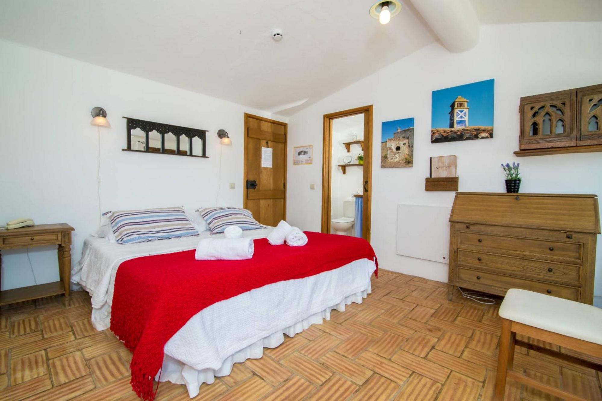 Superior Double or Twin Room - Photo 4