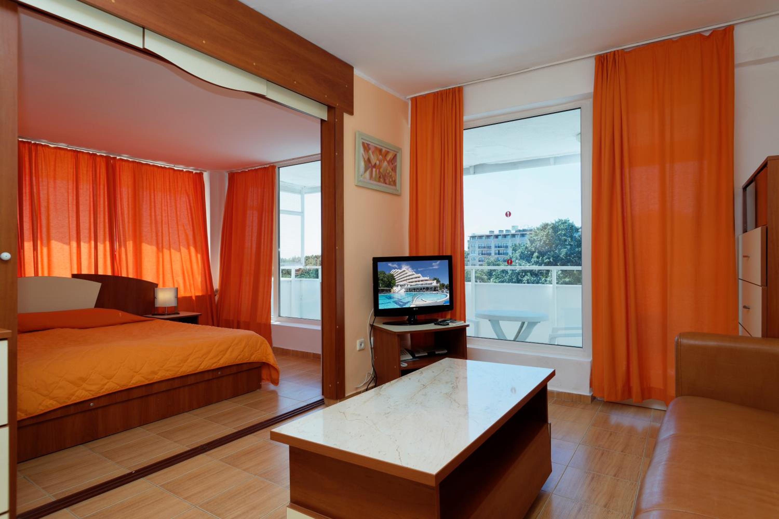 Apartment - Photo 1