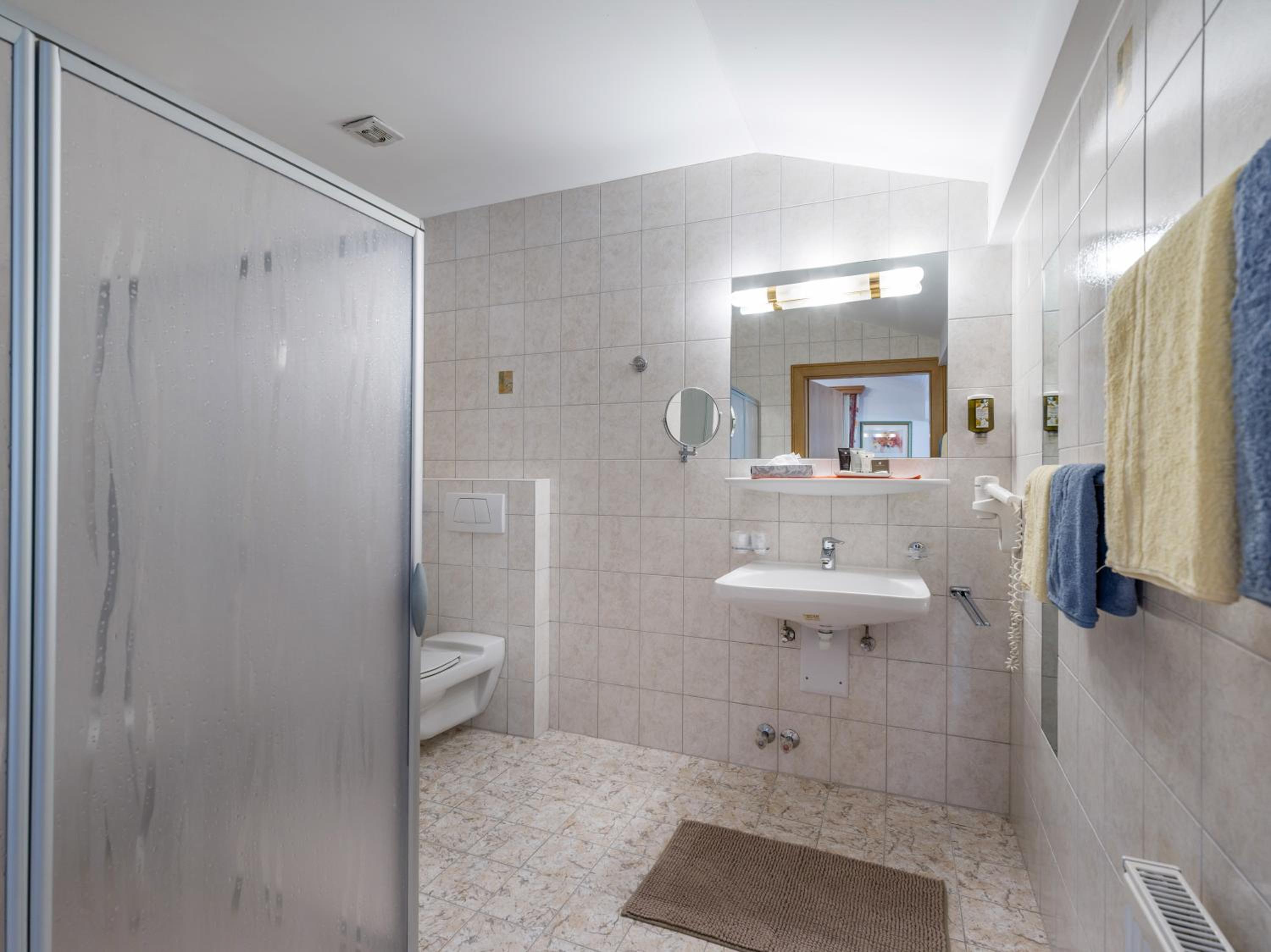 Junior Suite with Balcony photo 2