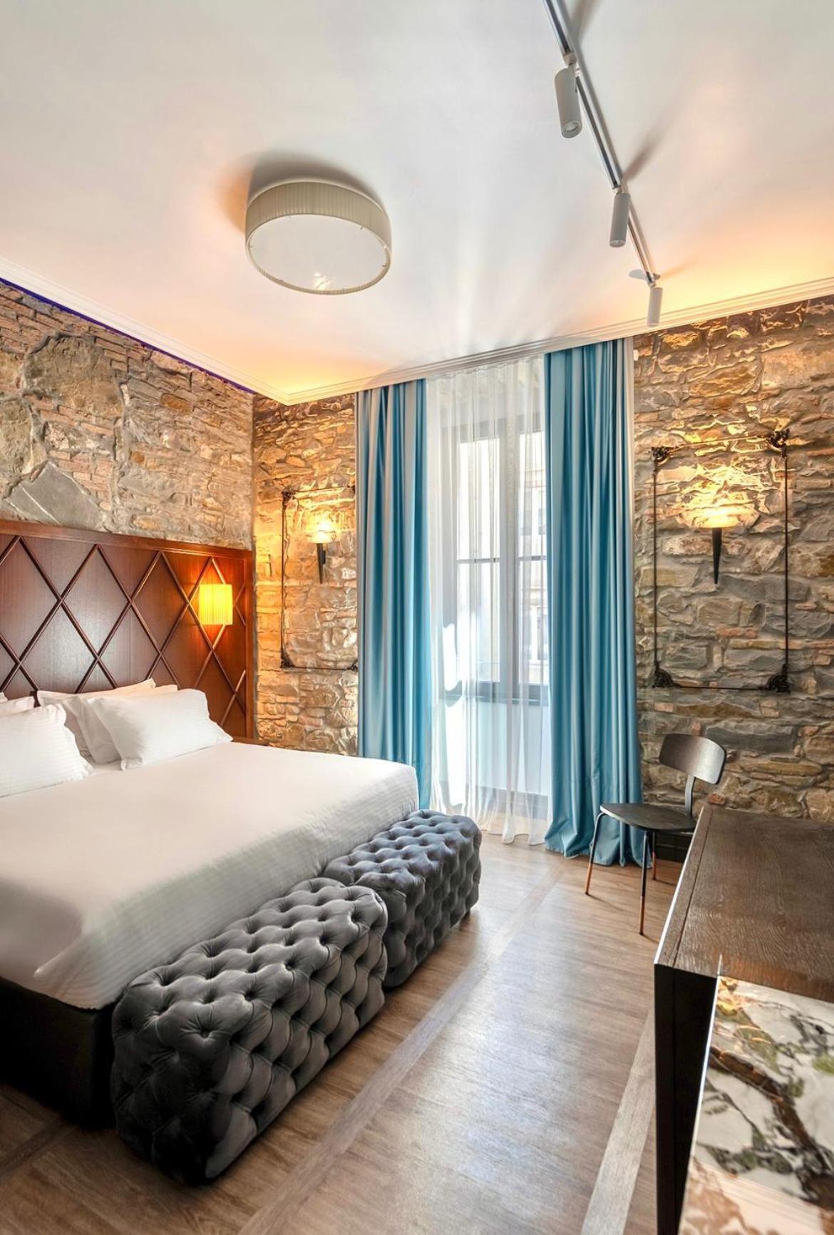 Superior Double Room - Photo 2