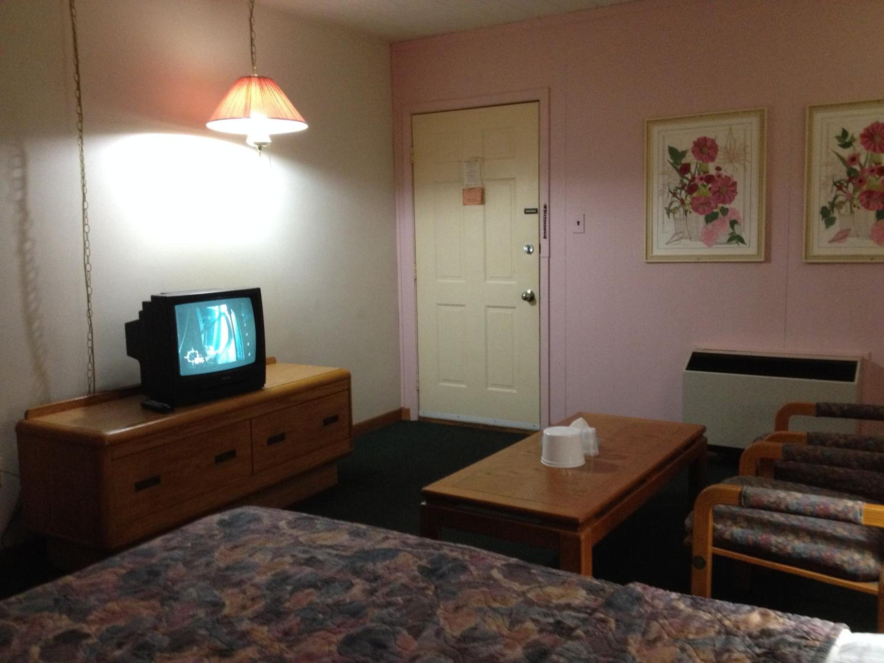 Queen Room photo 3