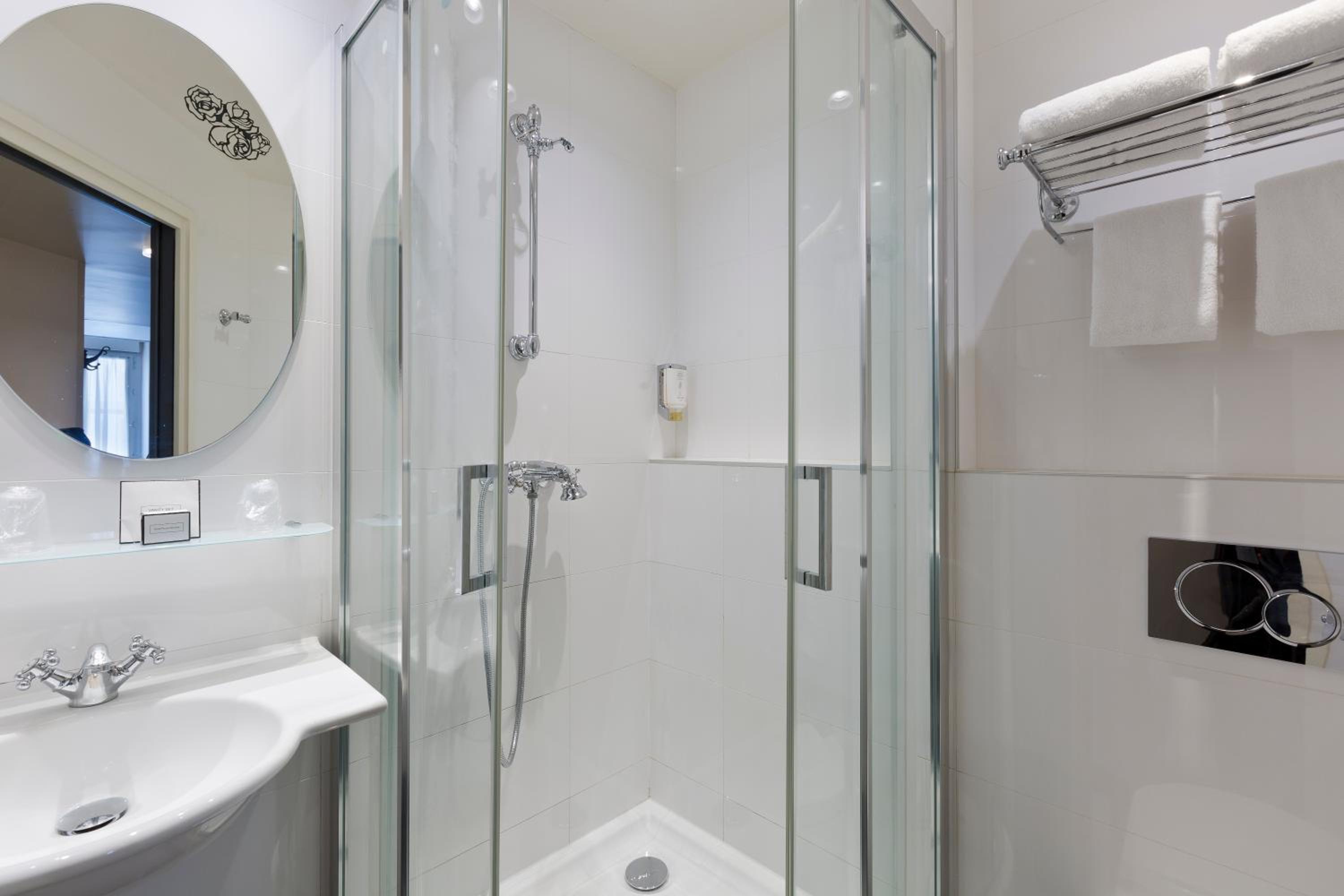 Superior Single Room with Single Bed - Non-Smoking photo 3
