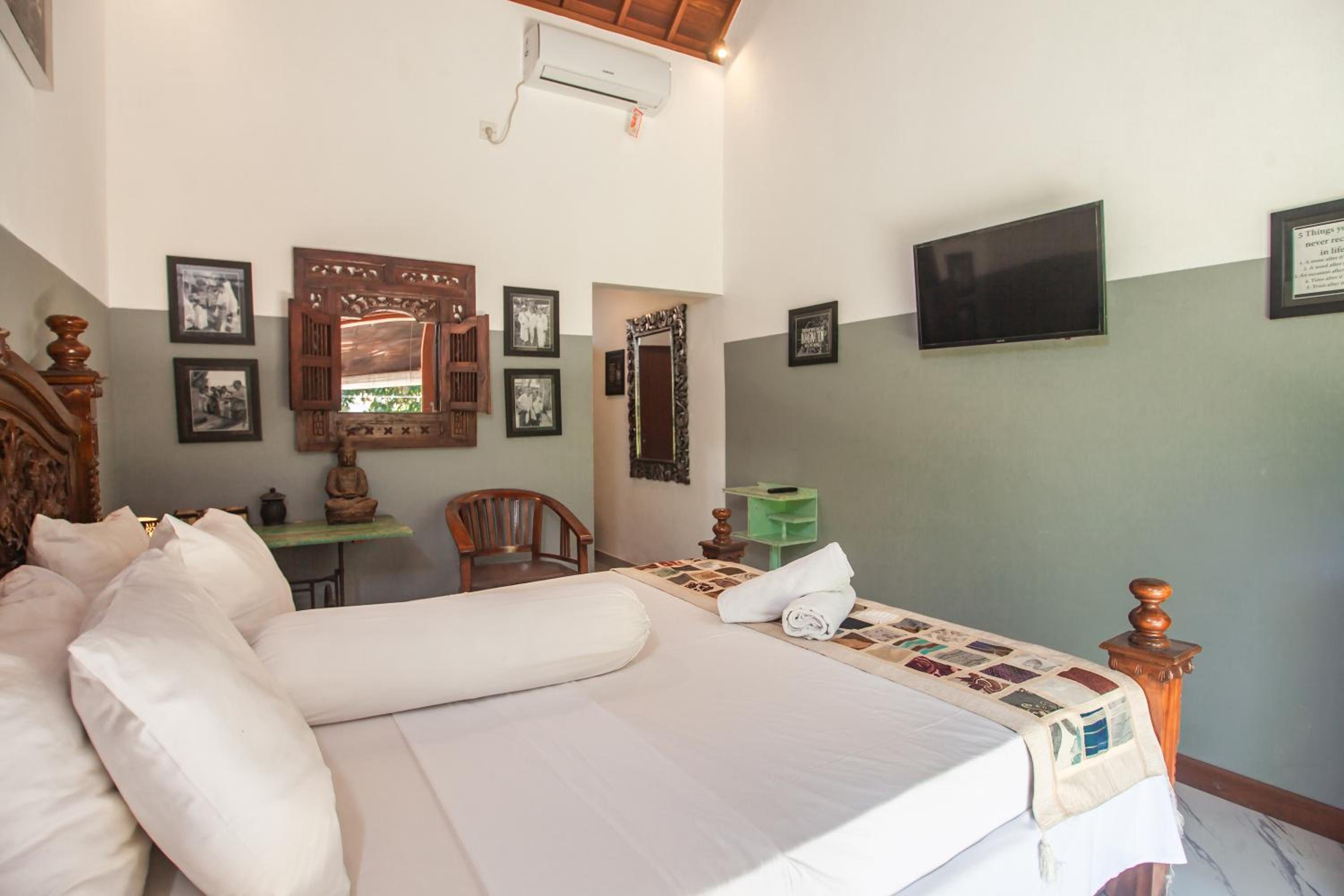 Deluxe Double Room - Photo 10