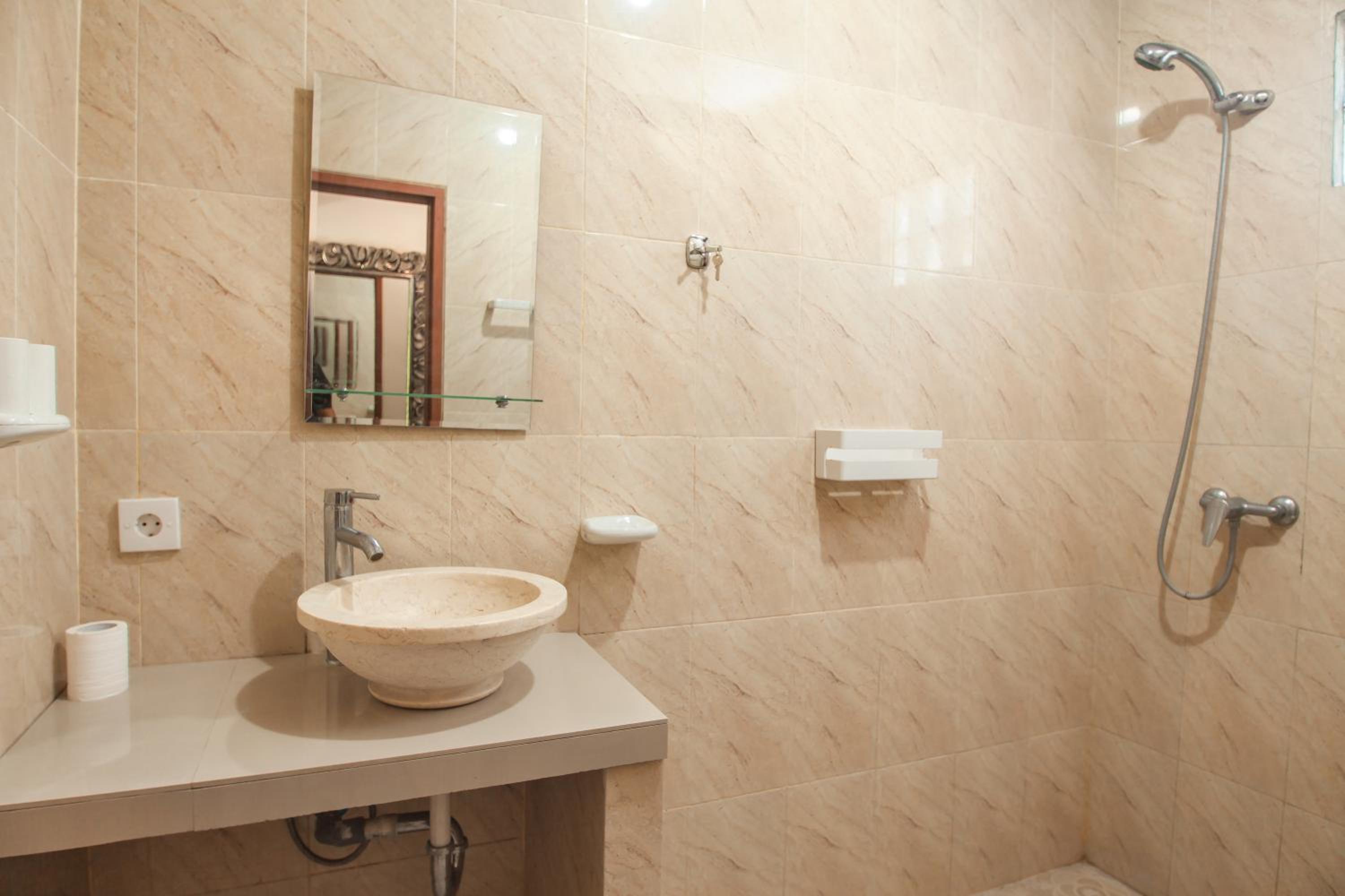 Deluxe Double Room - Photo 5