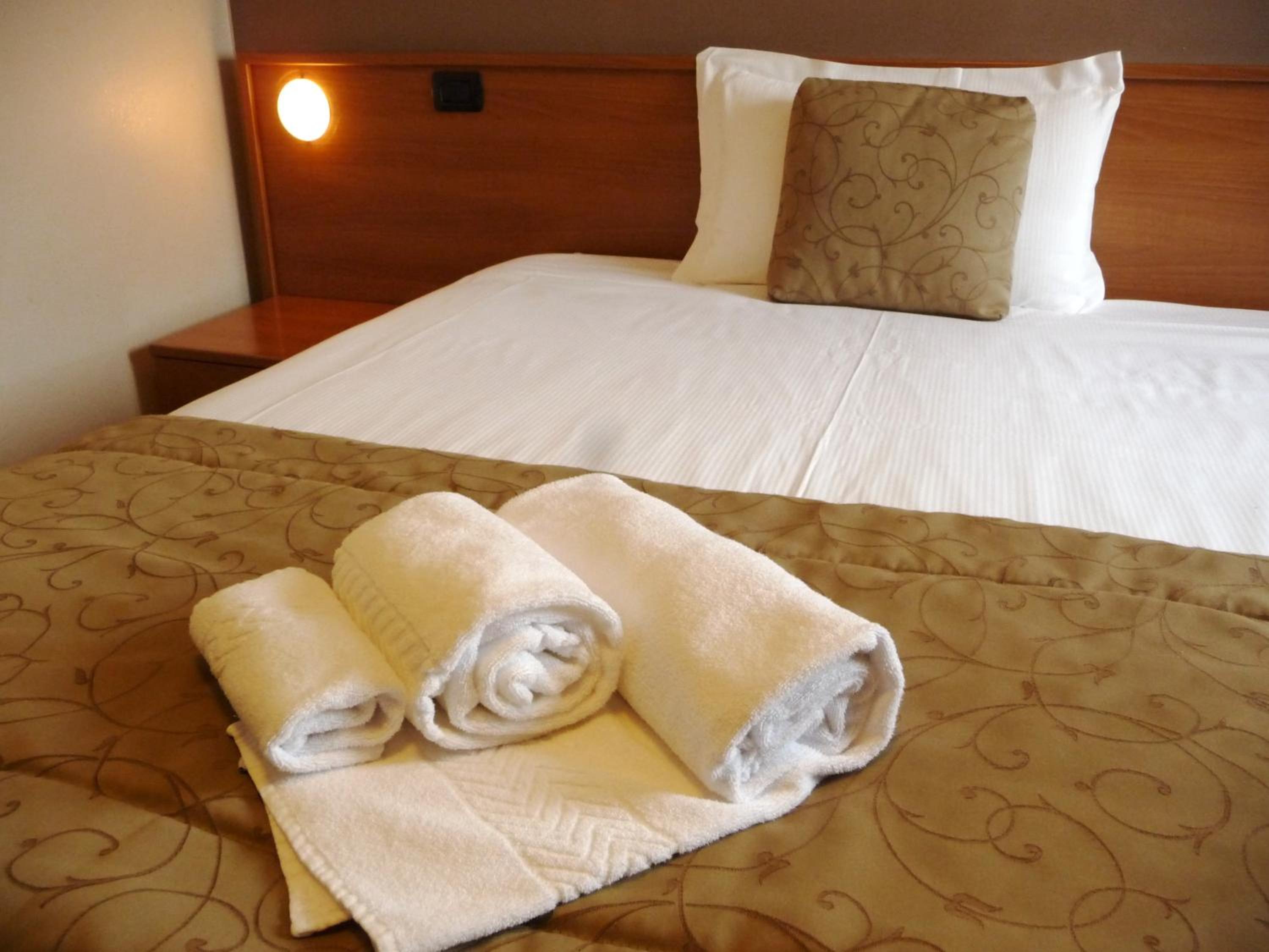 Double or Twin Room photo 1