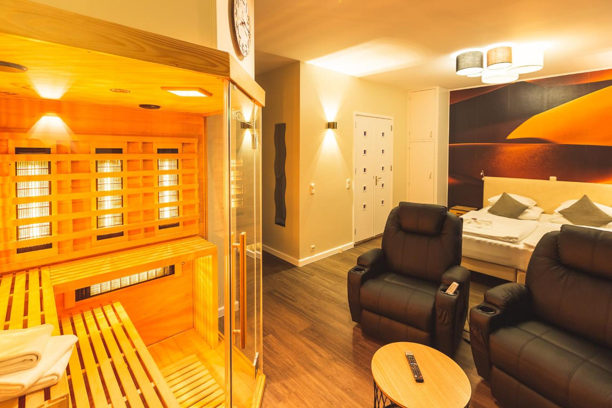 Deluxe Suite photo 1