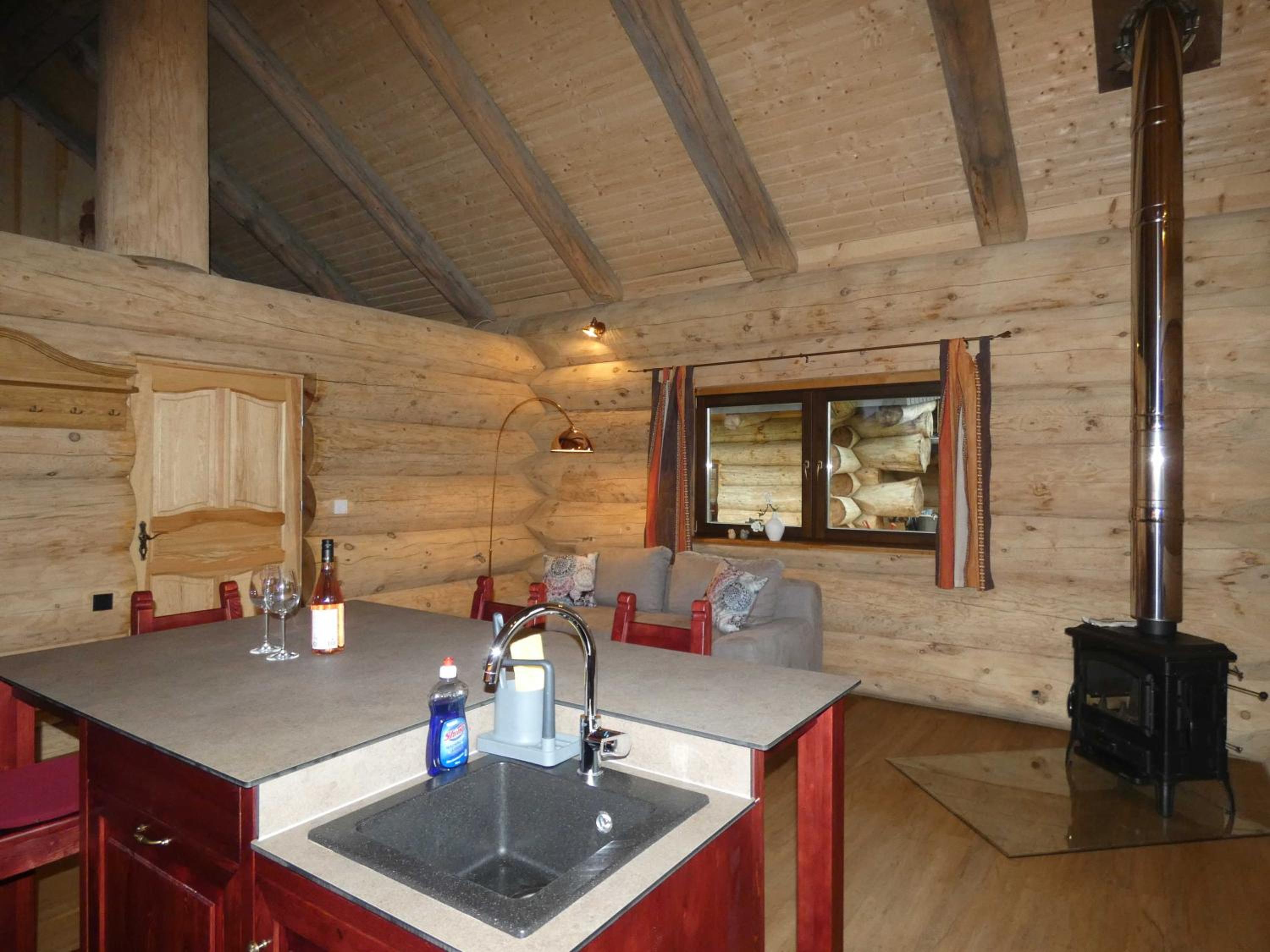 One-Bedroom Bungalow photo 1