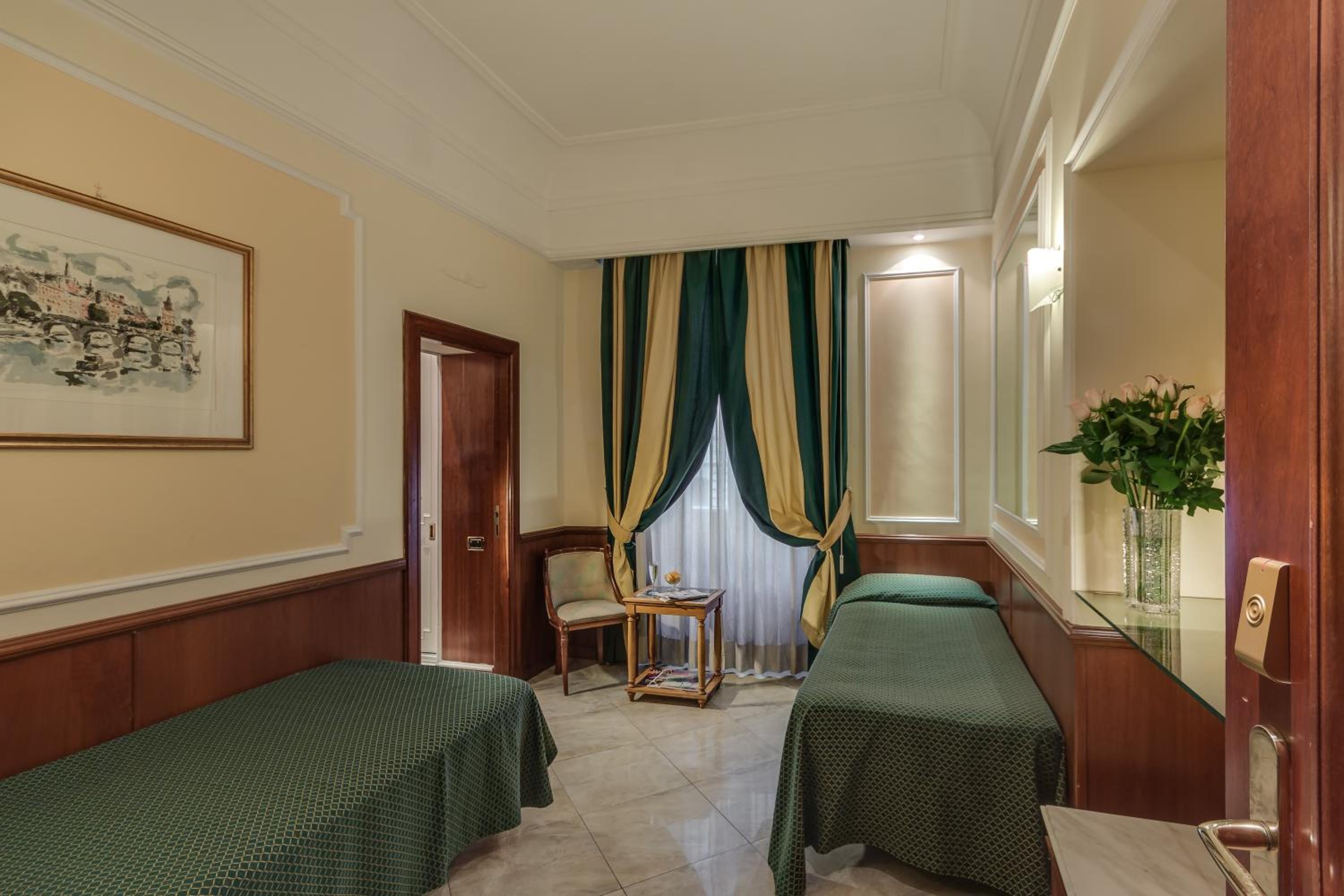 Double or Twin Room photo 1